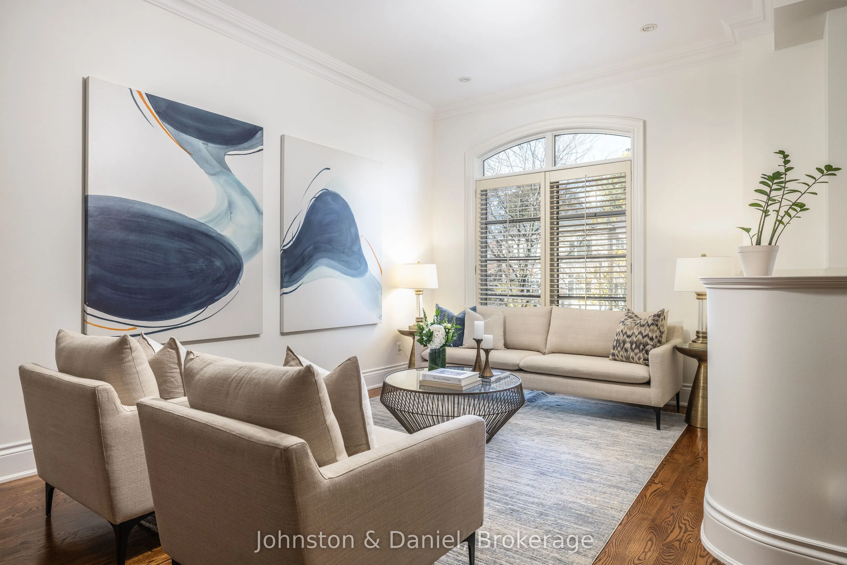 47 Castlefield Avenue
