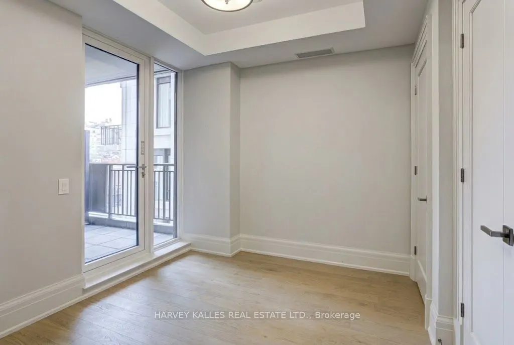 181 Davenport Road #302