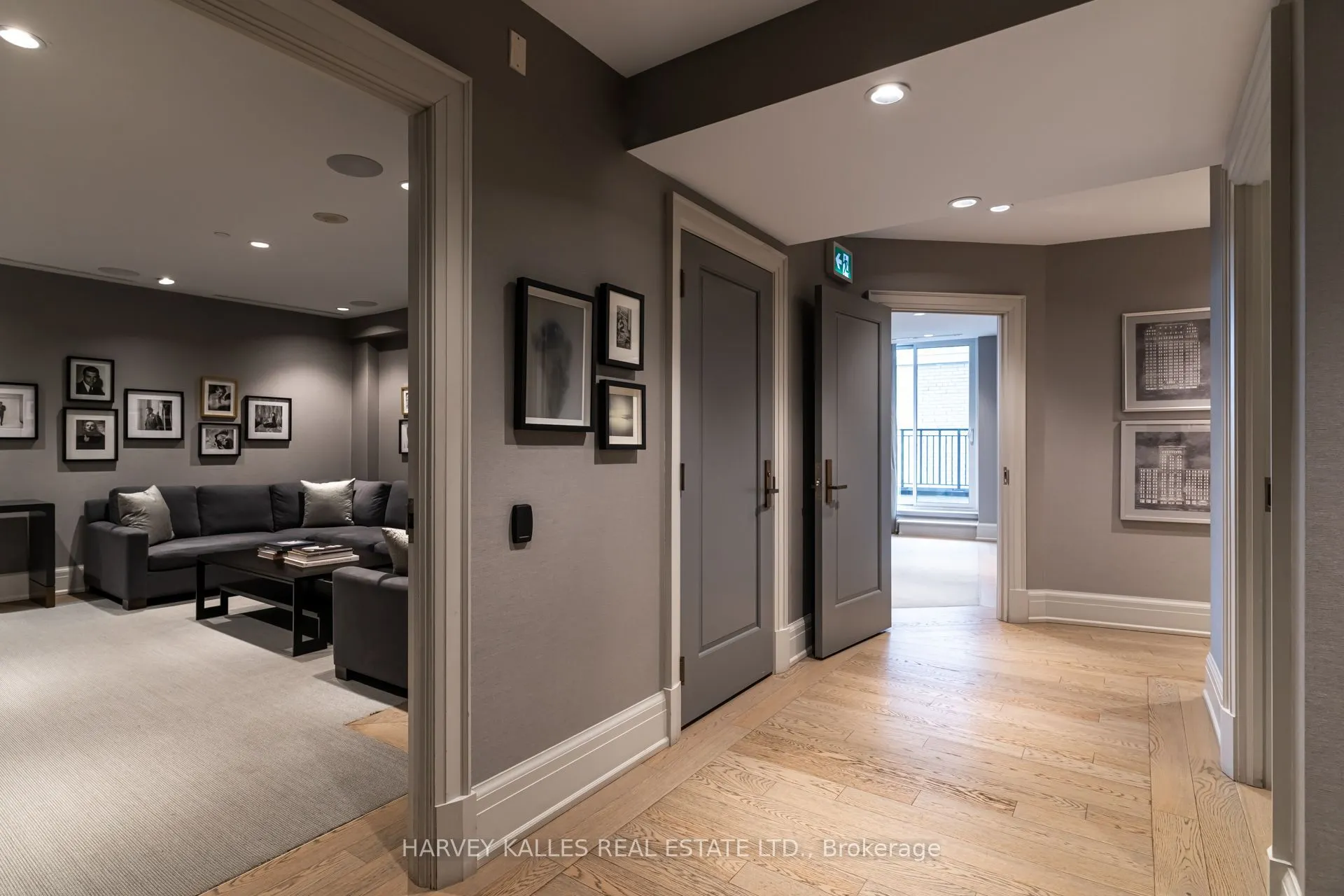 181 Davenport Road #302