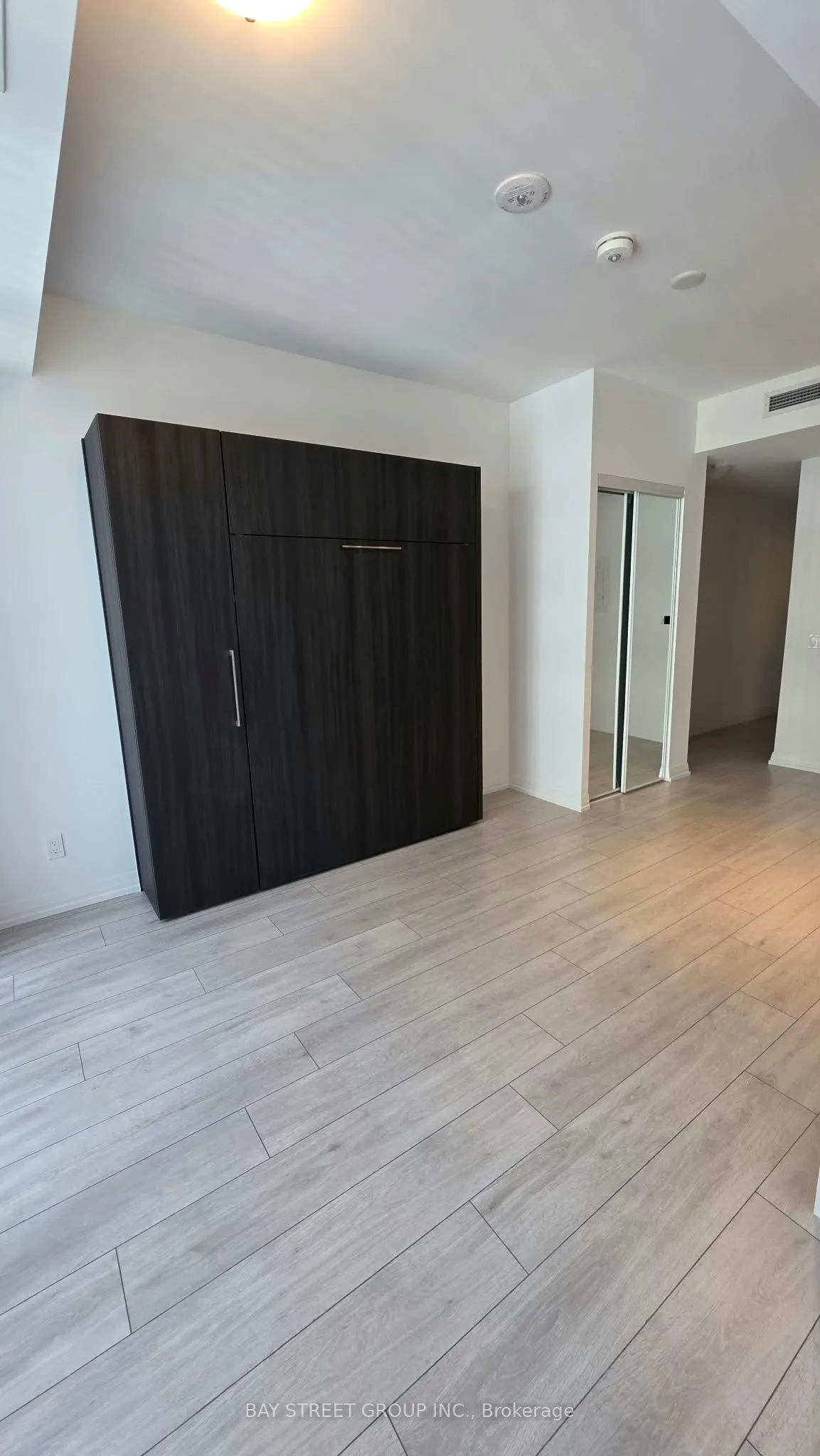 400 King Street W #3026