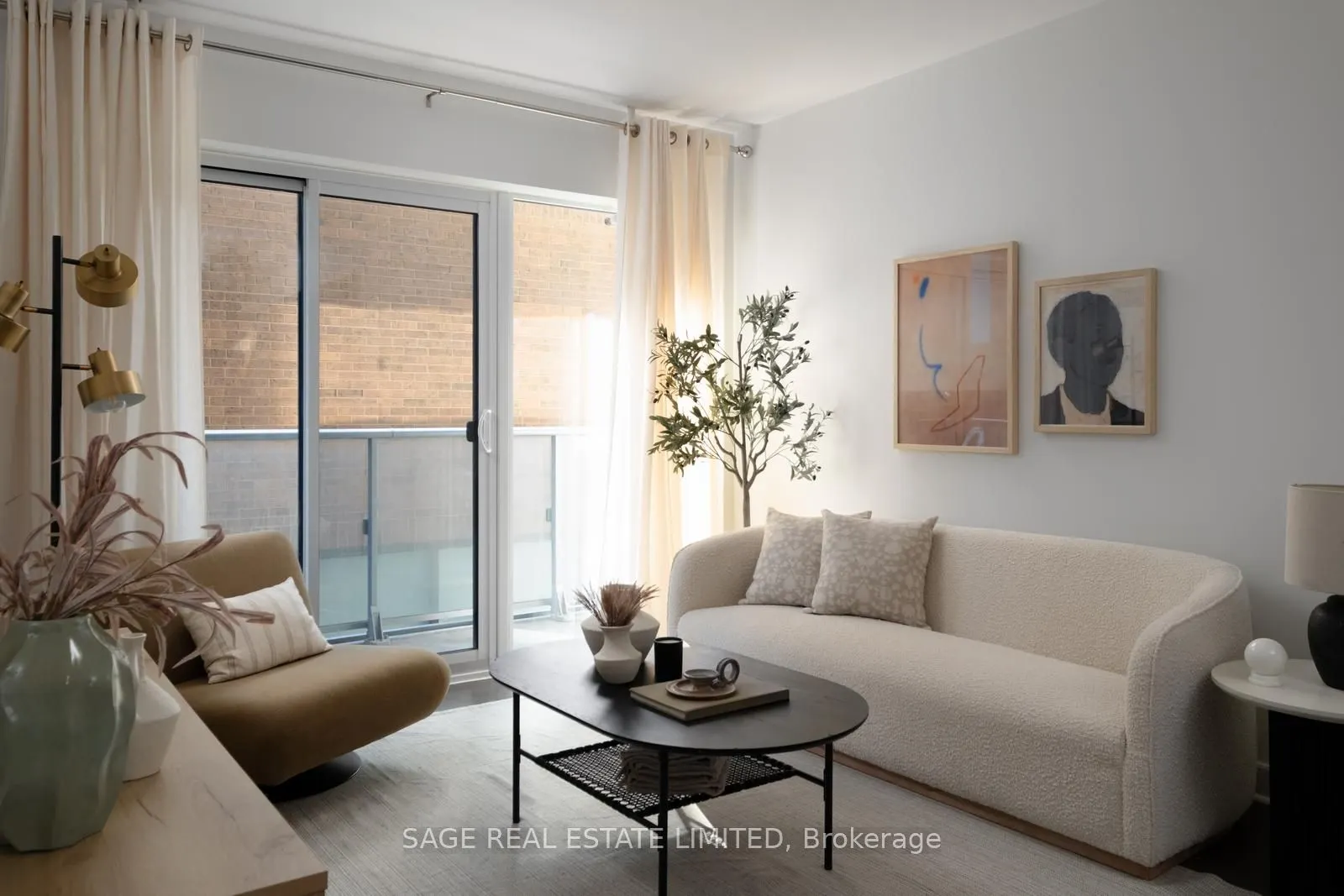 58 Orchard View Boulevard #313