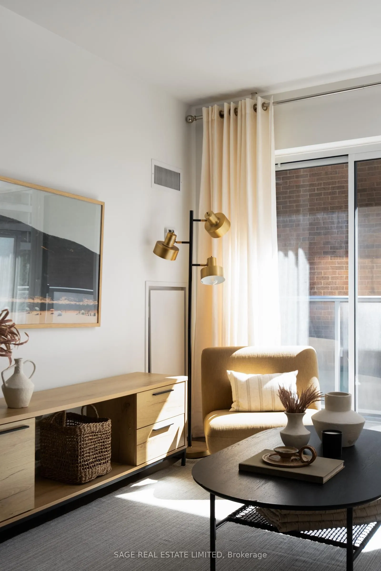 58 Orchard View Boulevard #313