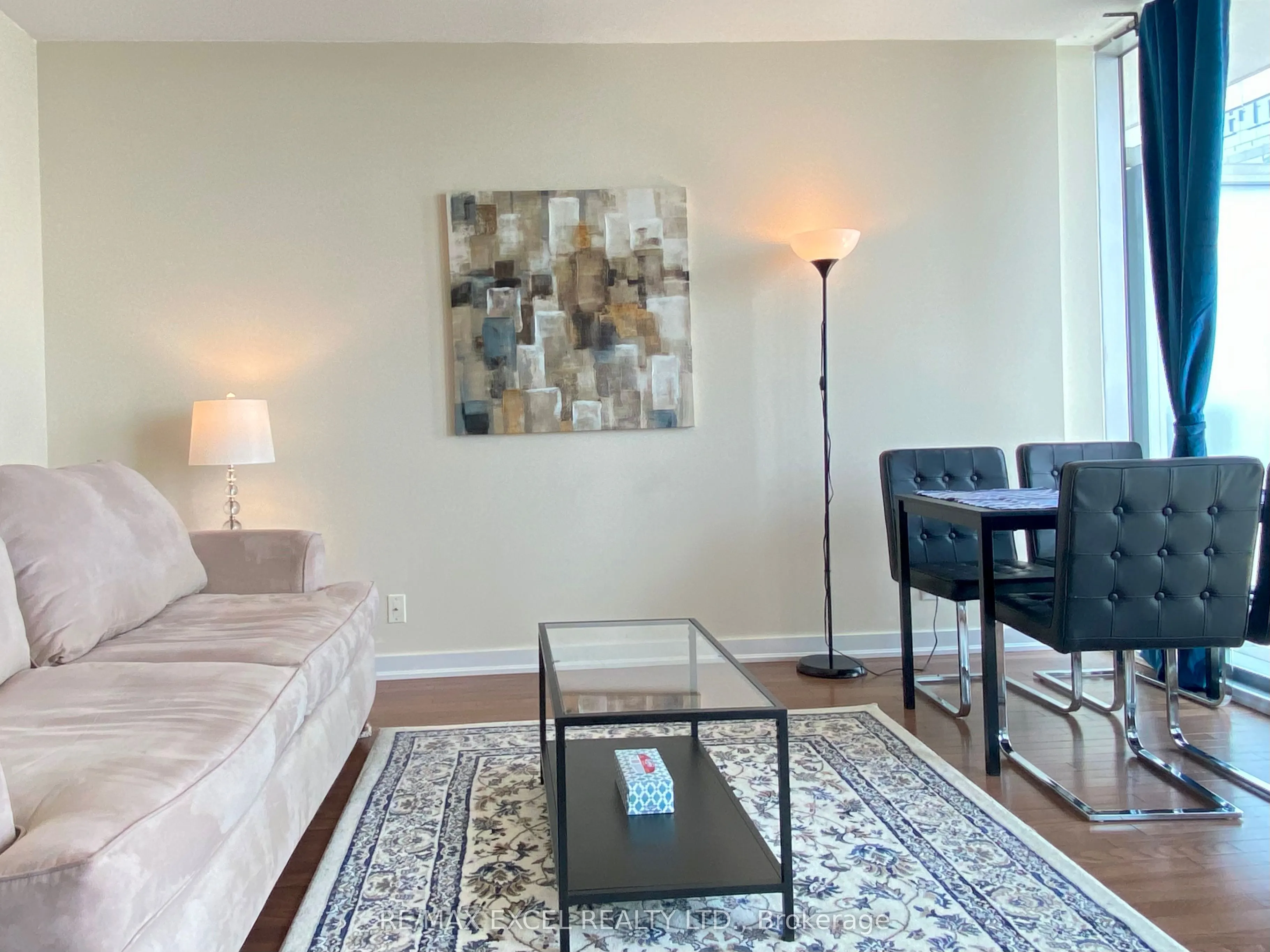 14 York Street #3704