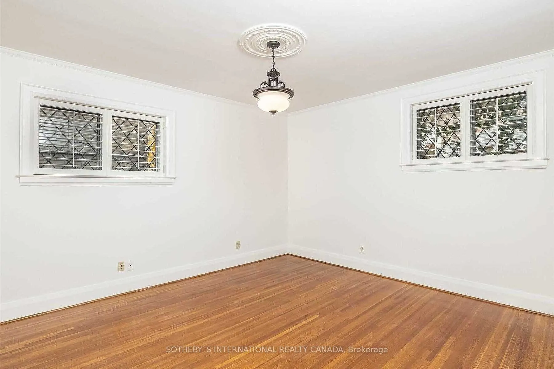 130 Highbourne Road #Main Fl