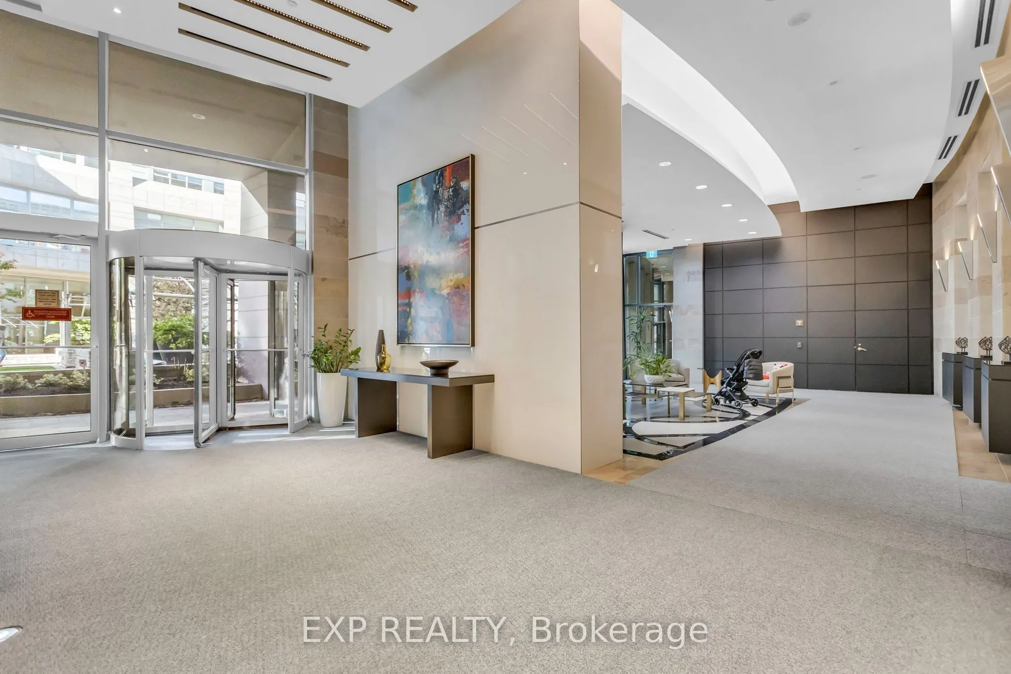 2181 Yonge Street #806