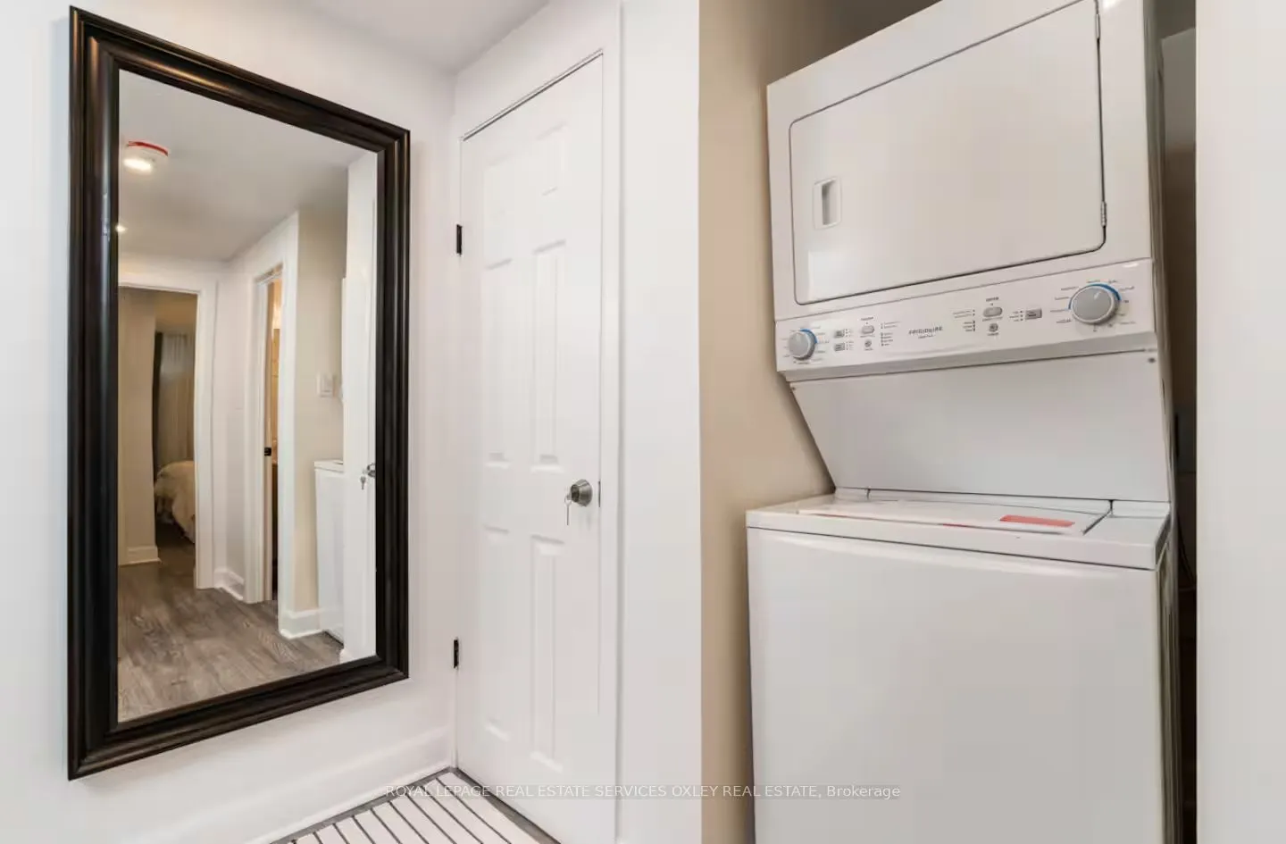 20 Alcina Avenue #Lower