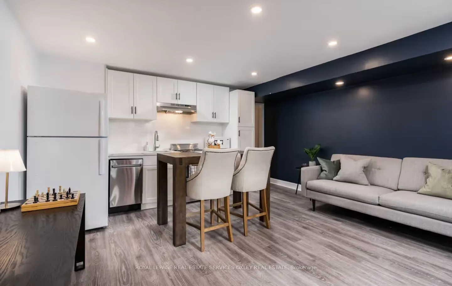 20 Alcina Avenue #Lower