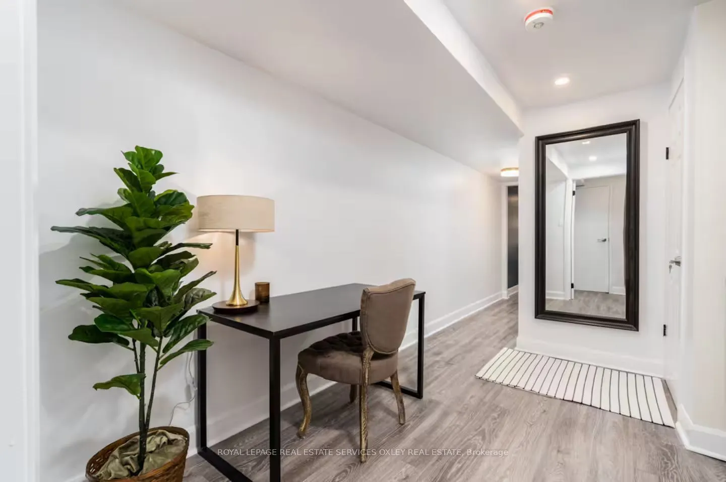 20 Alcina Avenue #Lower