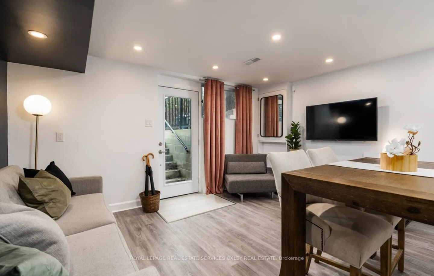 20 Alcina Avenue #Lower