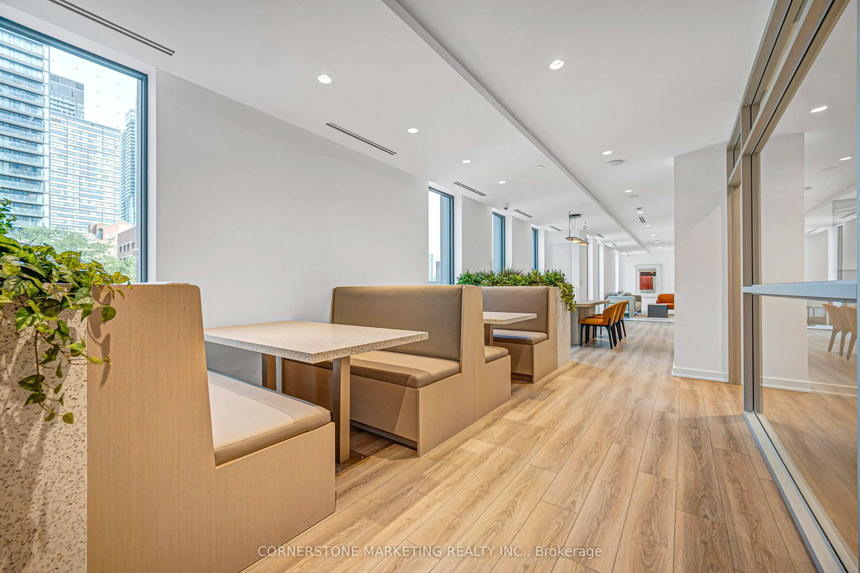 100 Queen Street E #2202