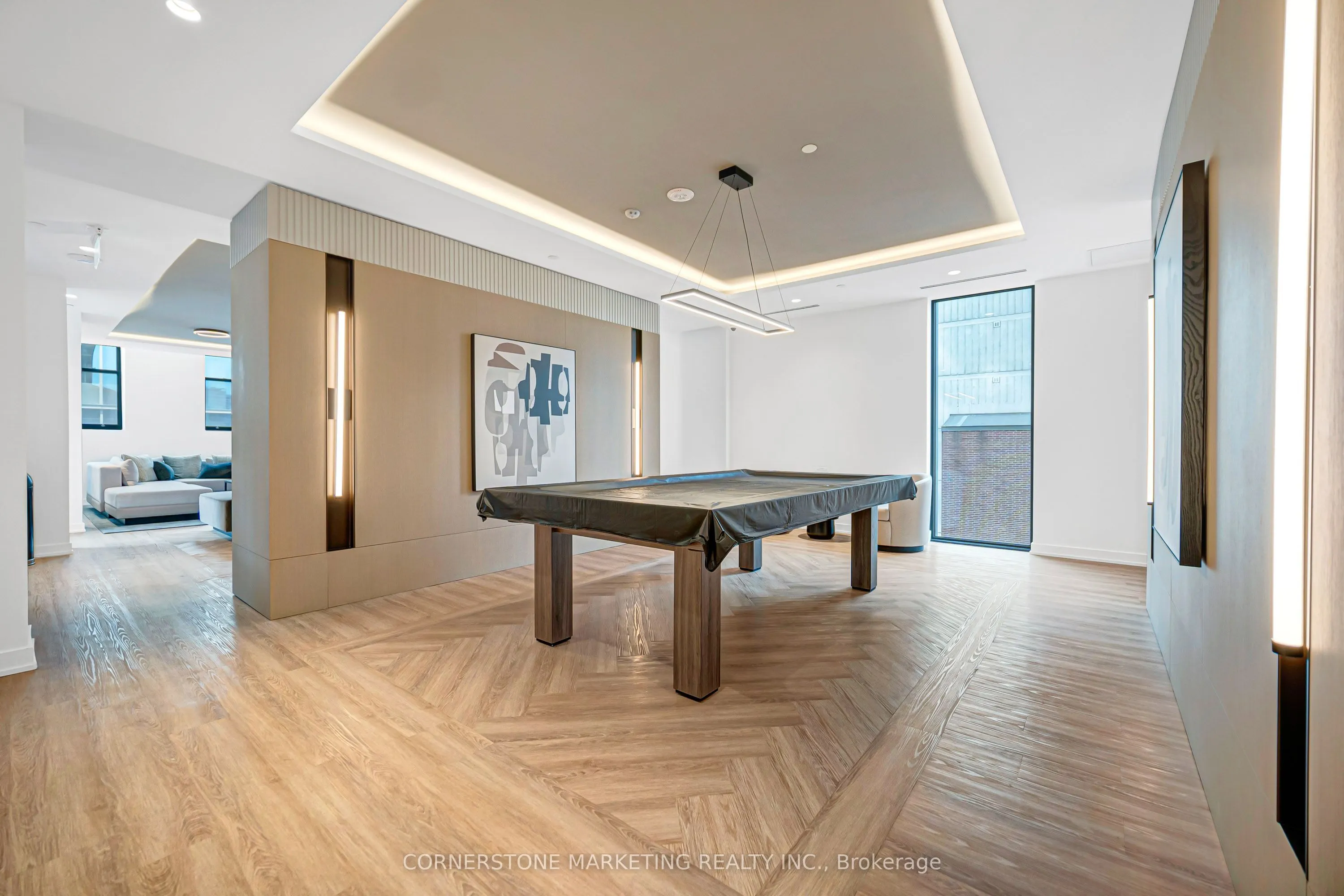 100 Queen Street E #2202