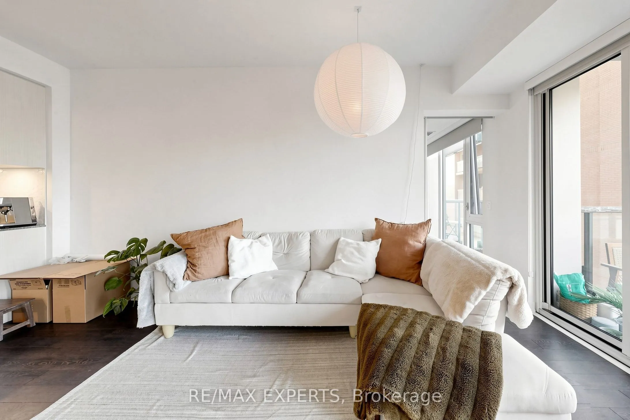 158 Front Street #510