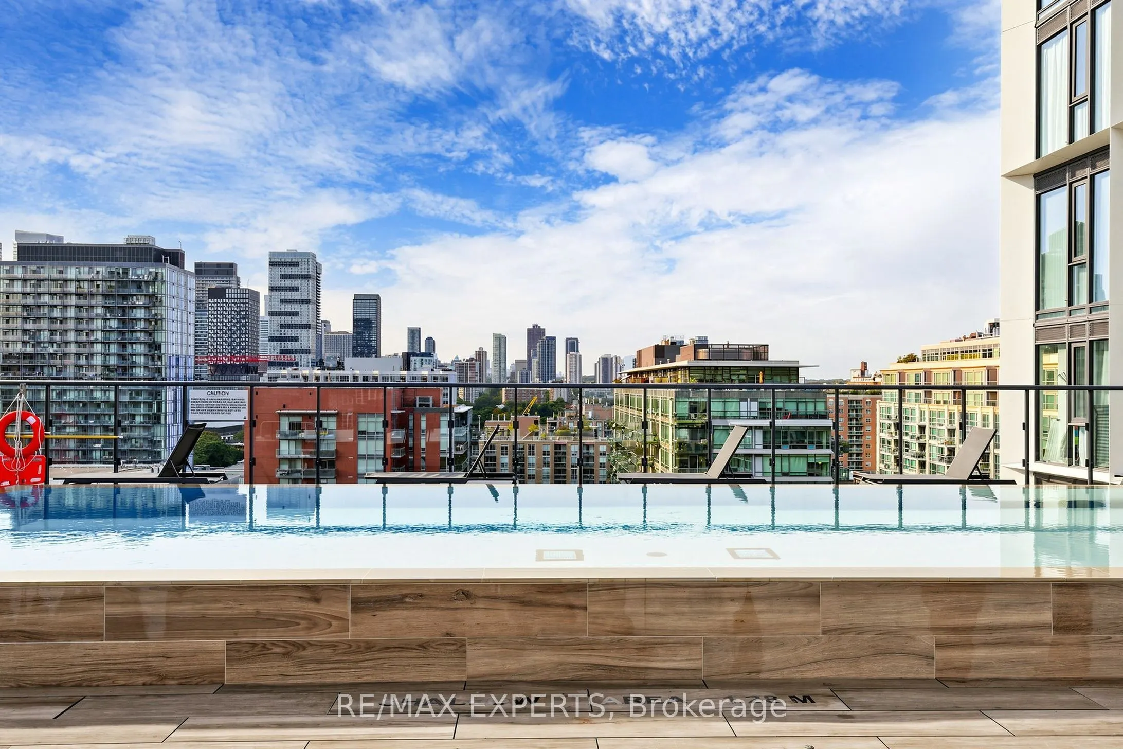 158 Front Street #510