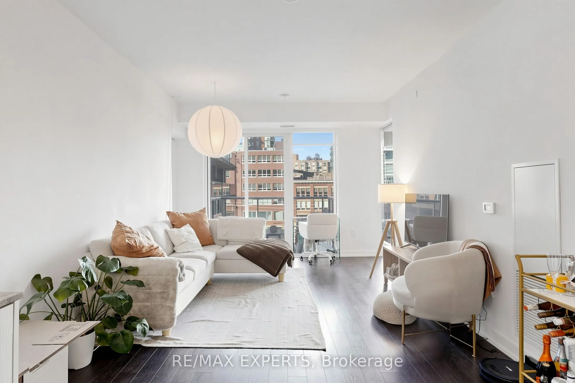 158 Front Street #510