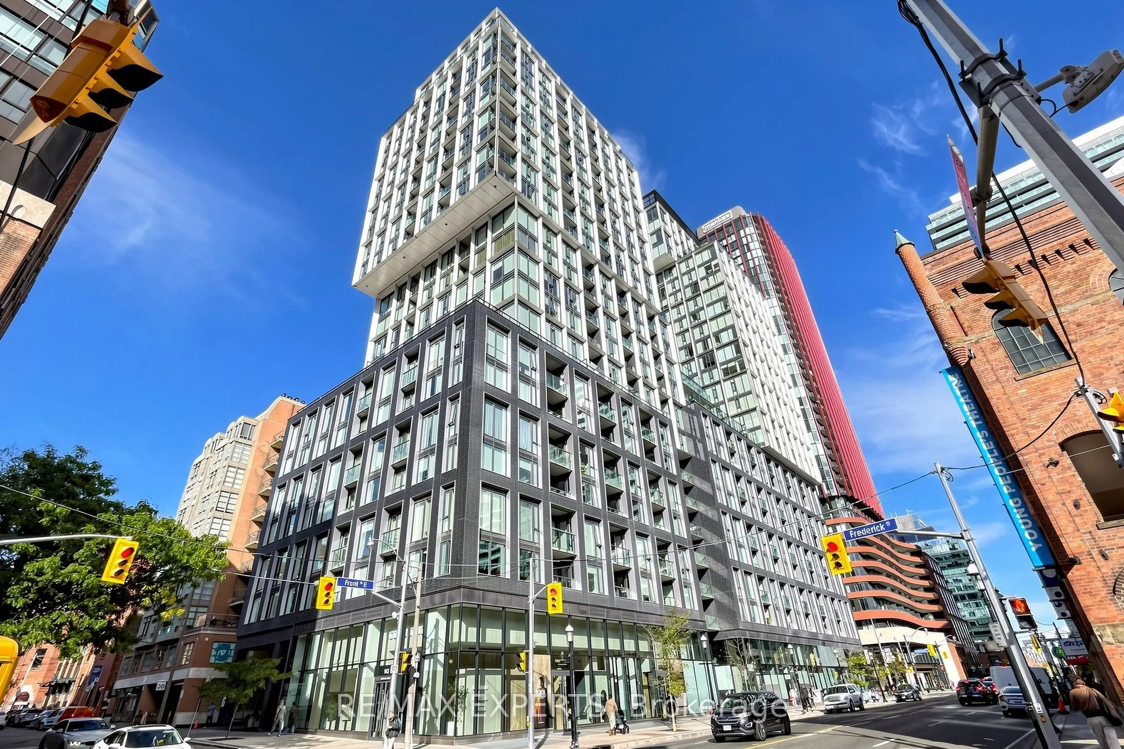 158 Front Street #510