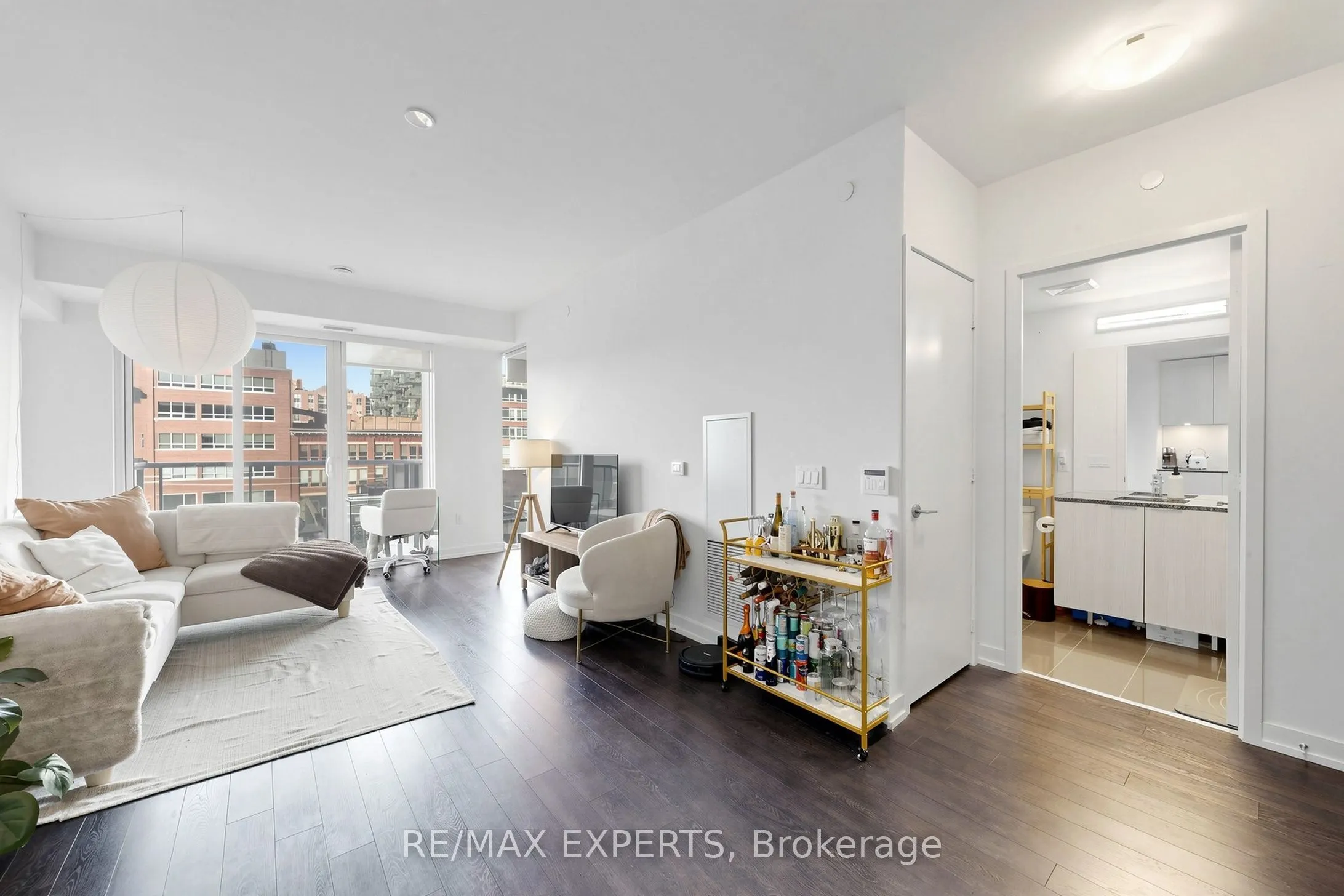158 Front Street #510
