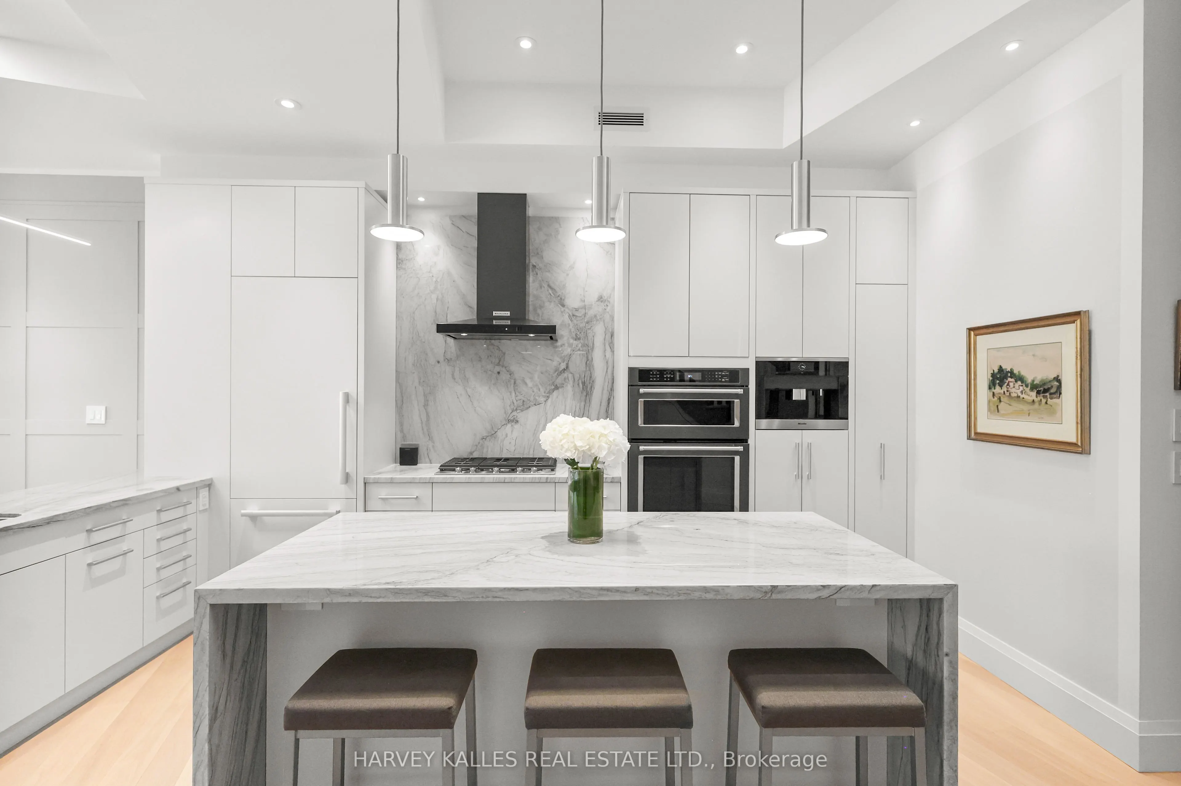 295 Davenport Road #201