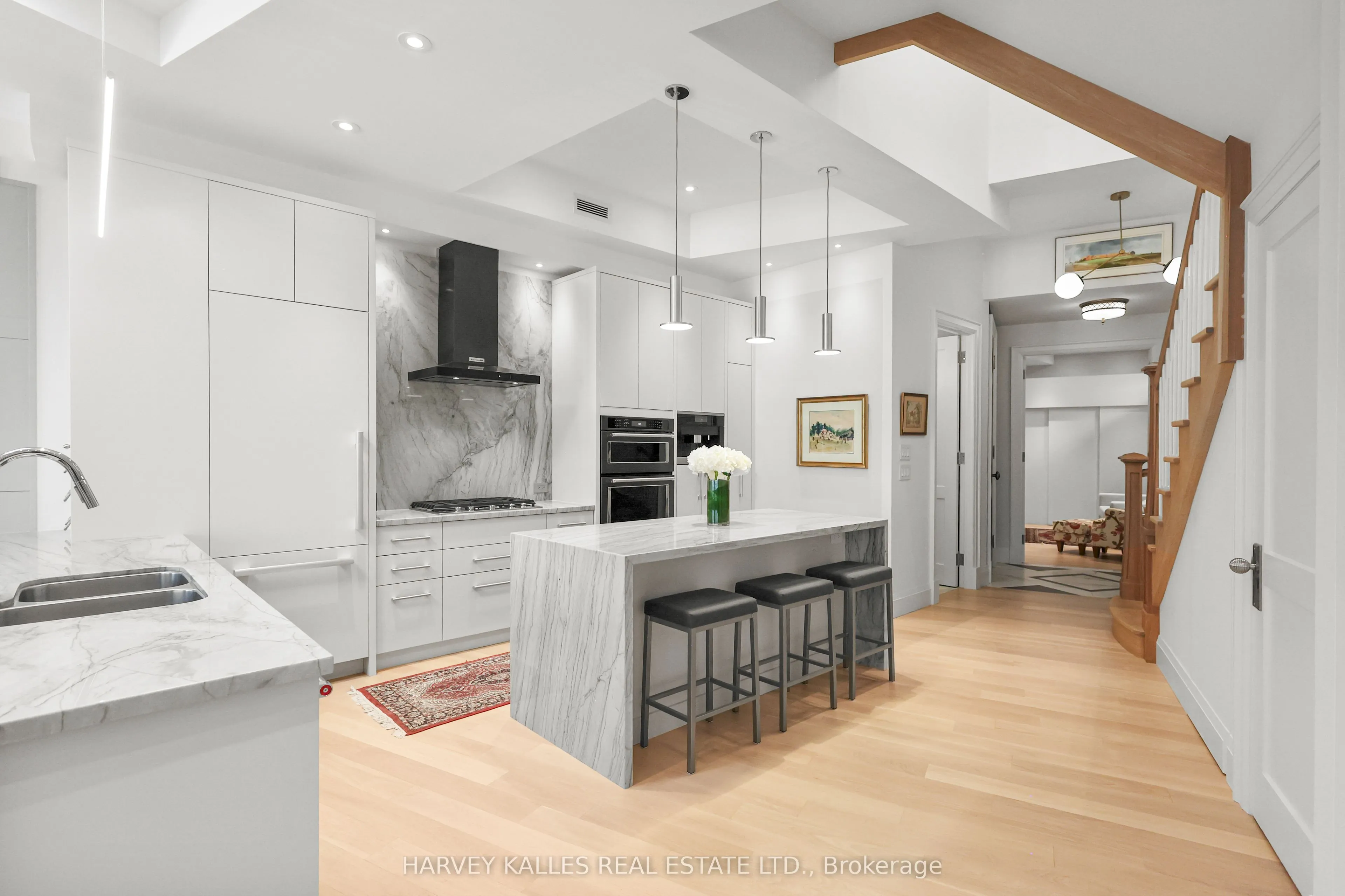 295 Davenport Road #201