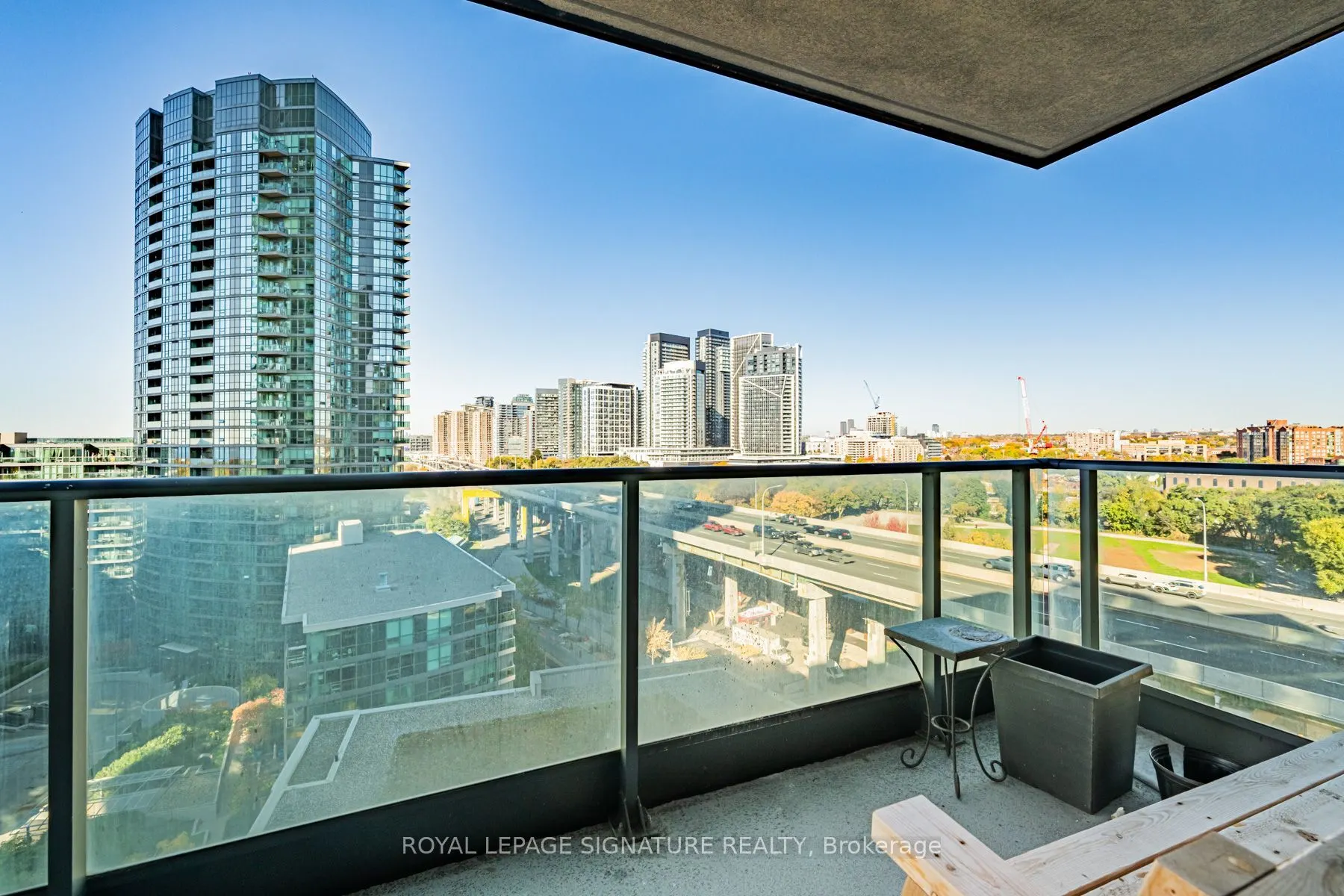 209 Fort York Boulevard #1359