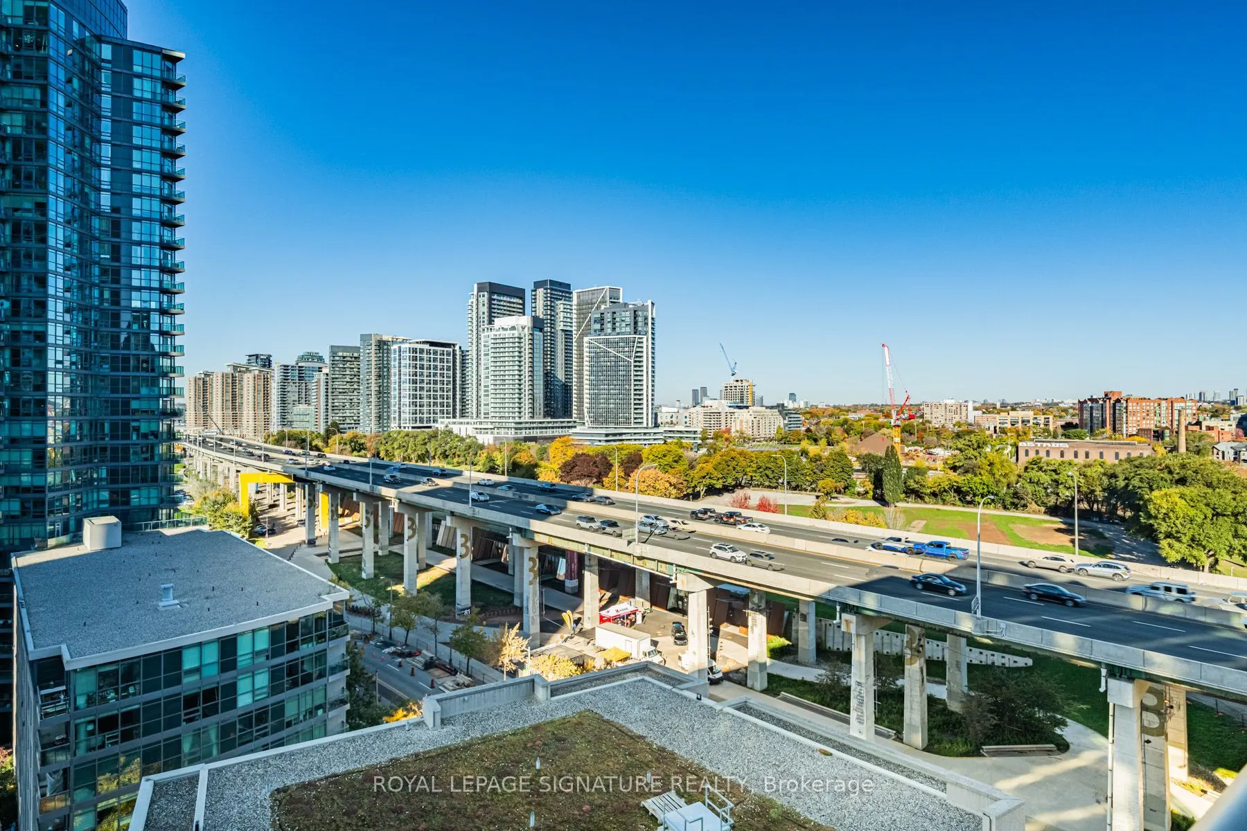 209 Fort York Boulevard #1359