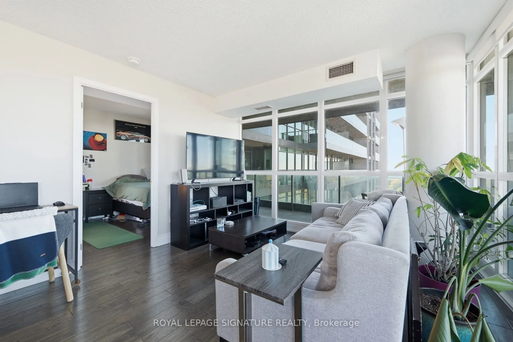 209 Fort York Boulevard #1359