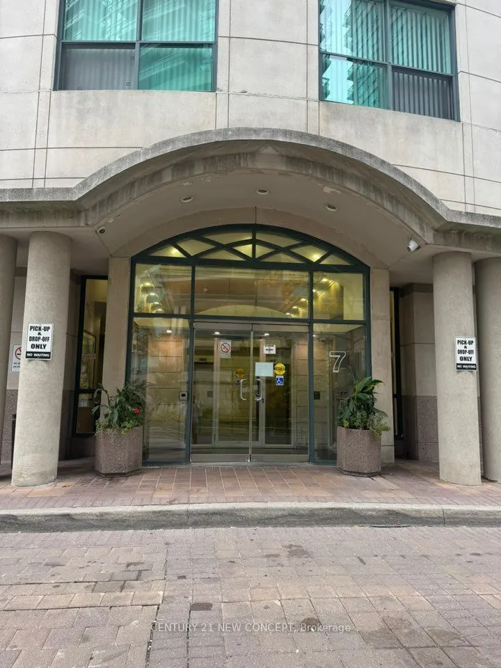 7 Lorraine Drive #1703