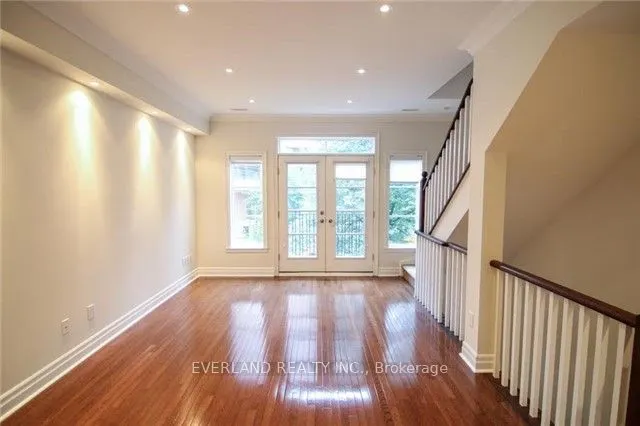 99 Pleasant Boulevard #13