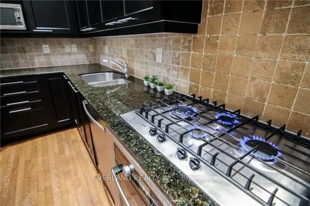99 Pleasant Boulevard #13
