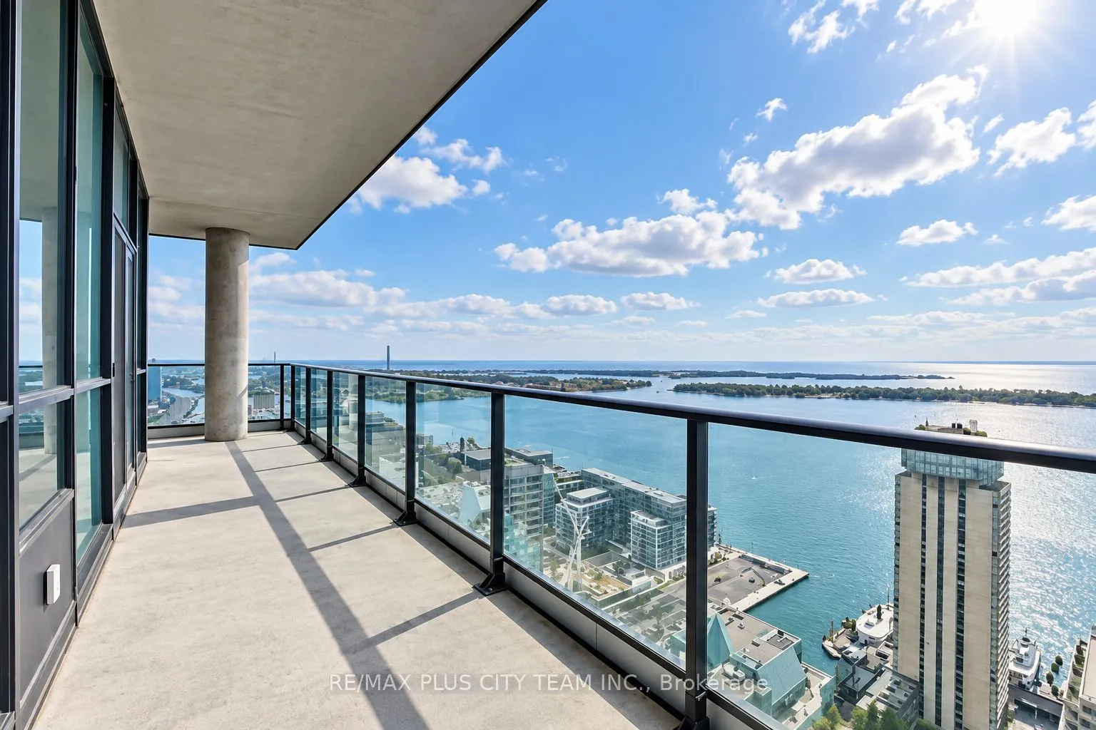33 Bay Street #5005