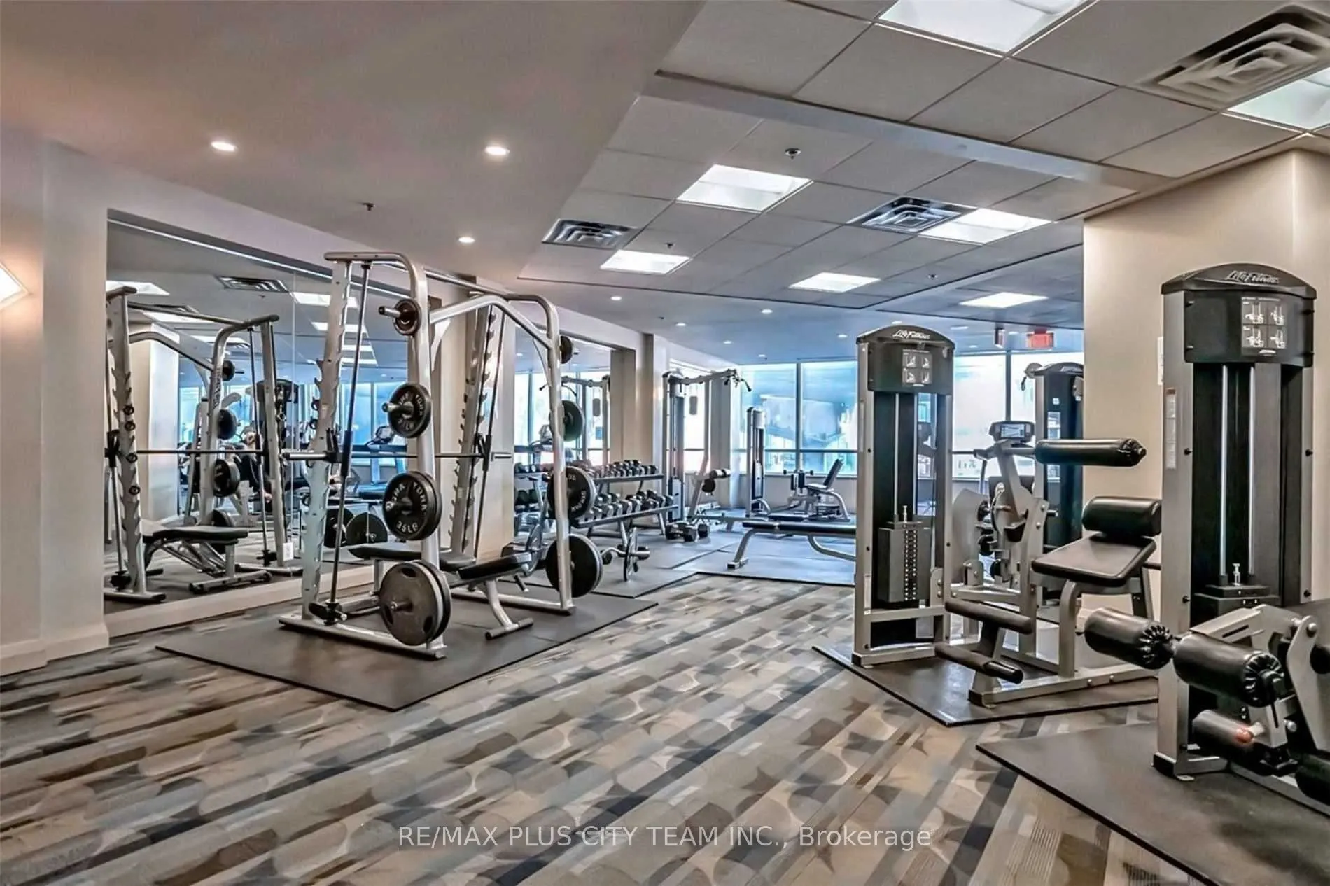 33 Bay Street #5005
