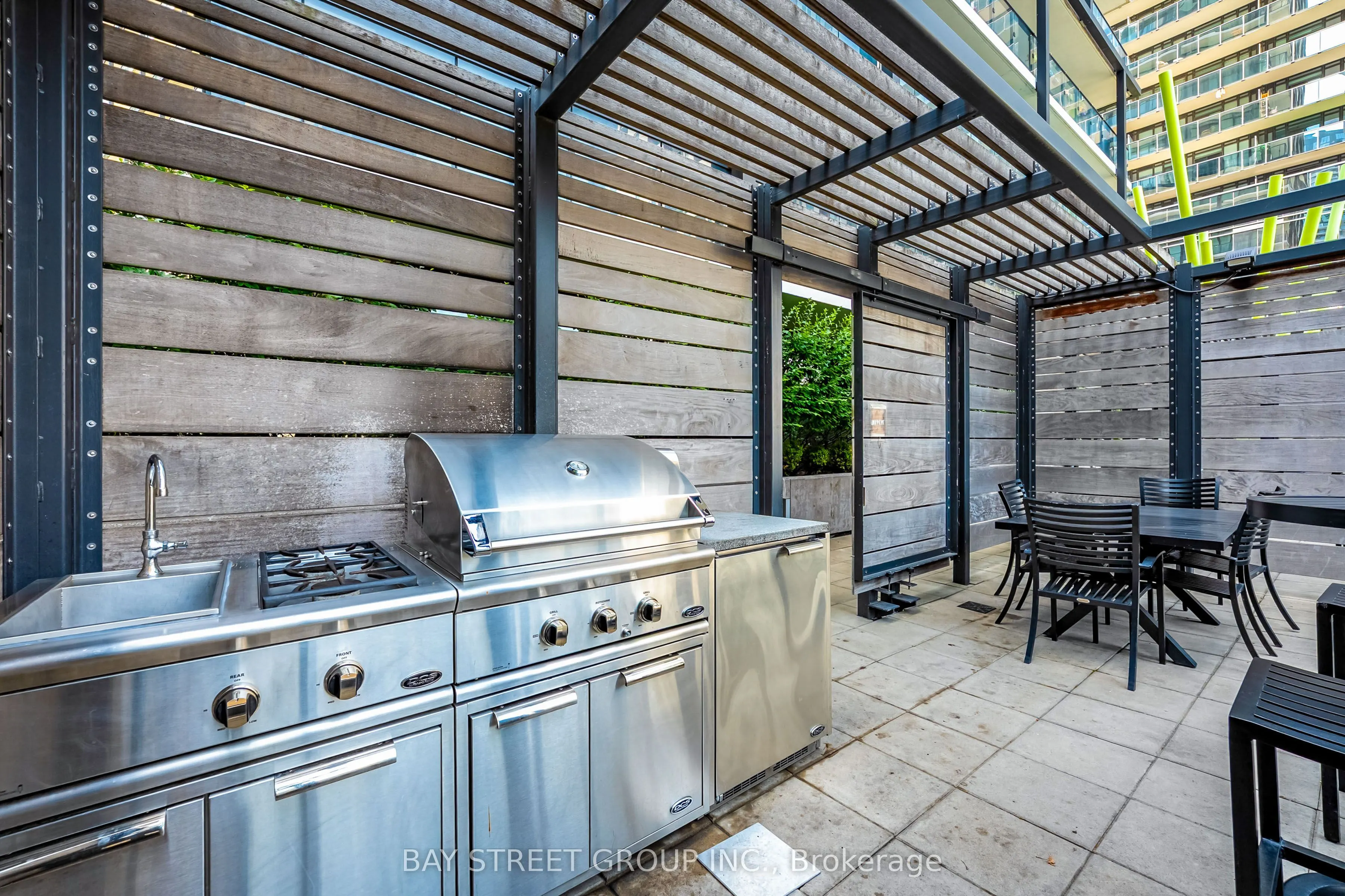 125 Peter Street #1803
