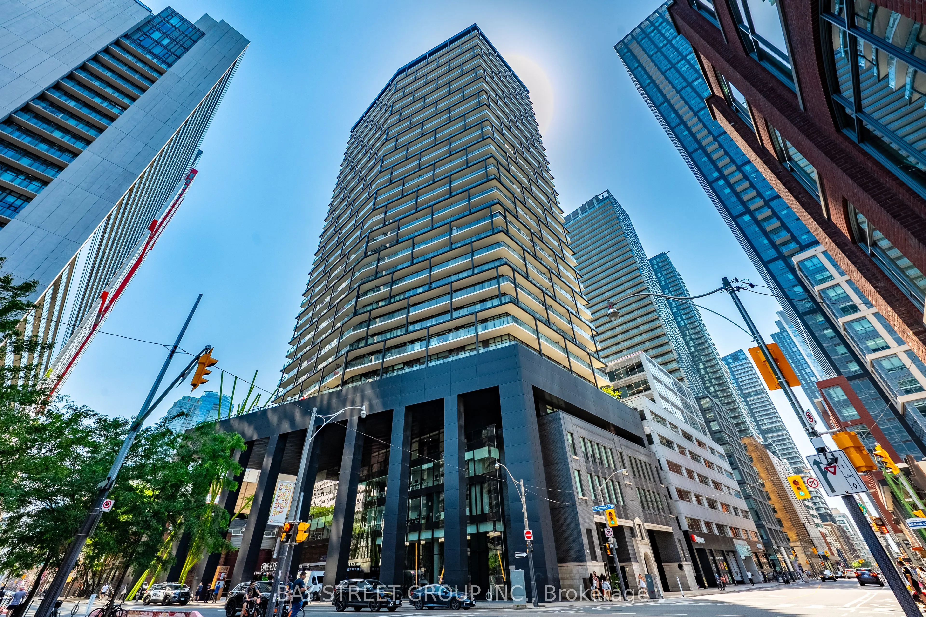 125 Peter Street #1803
