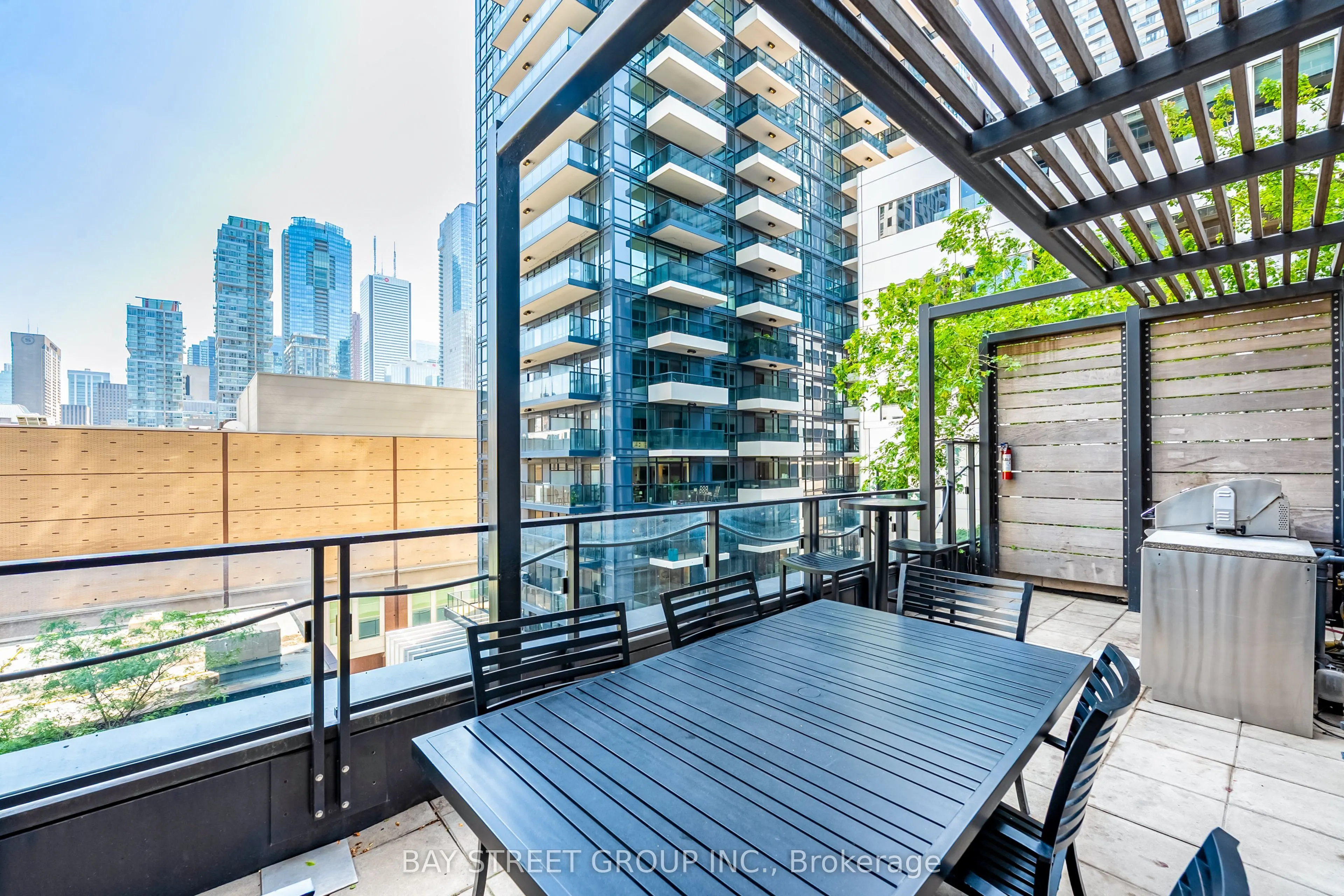 125 Peter Street #1803
