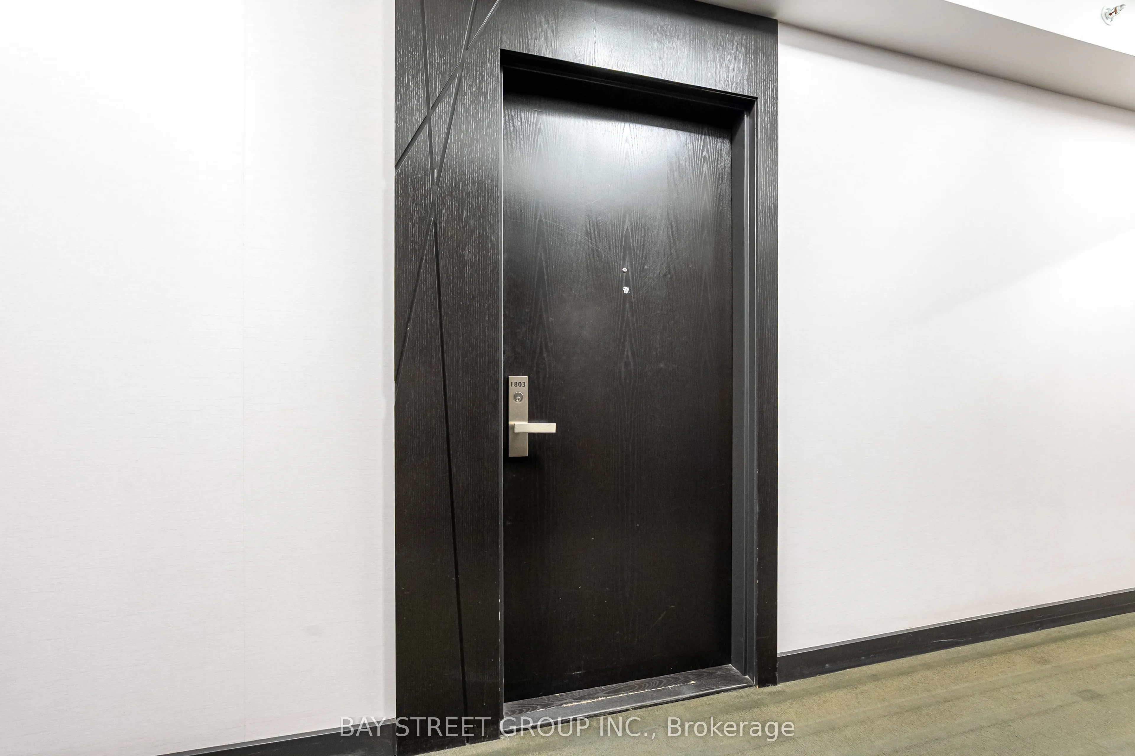 125 Peter Street #1803