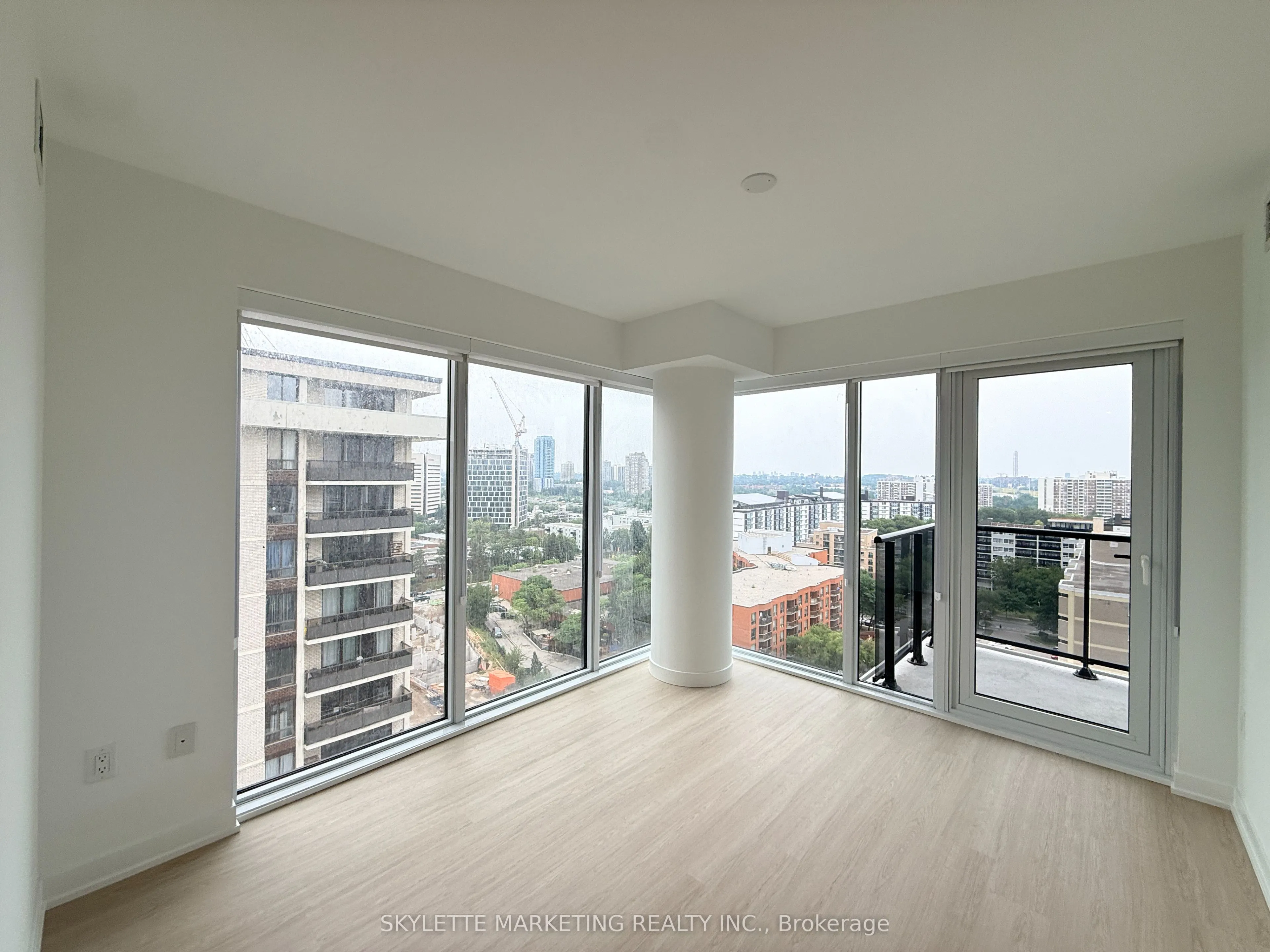 15 David Salomon Drive #1405