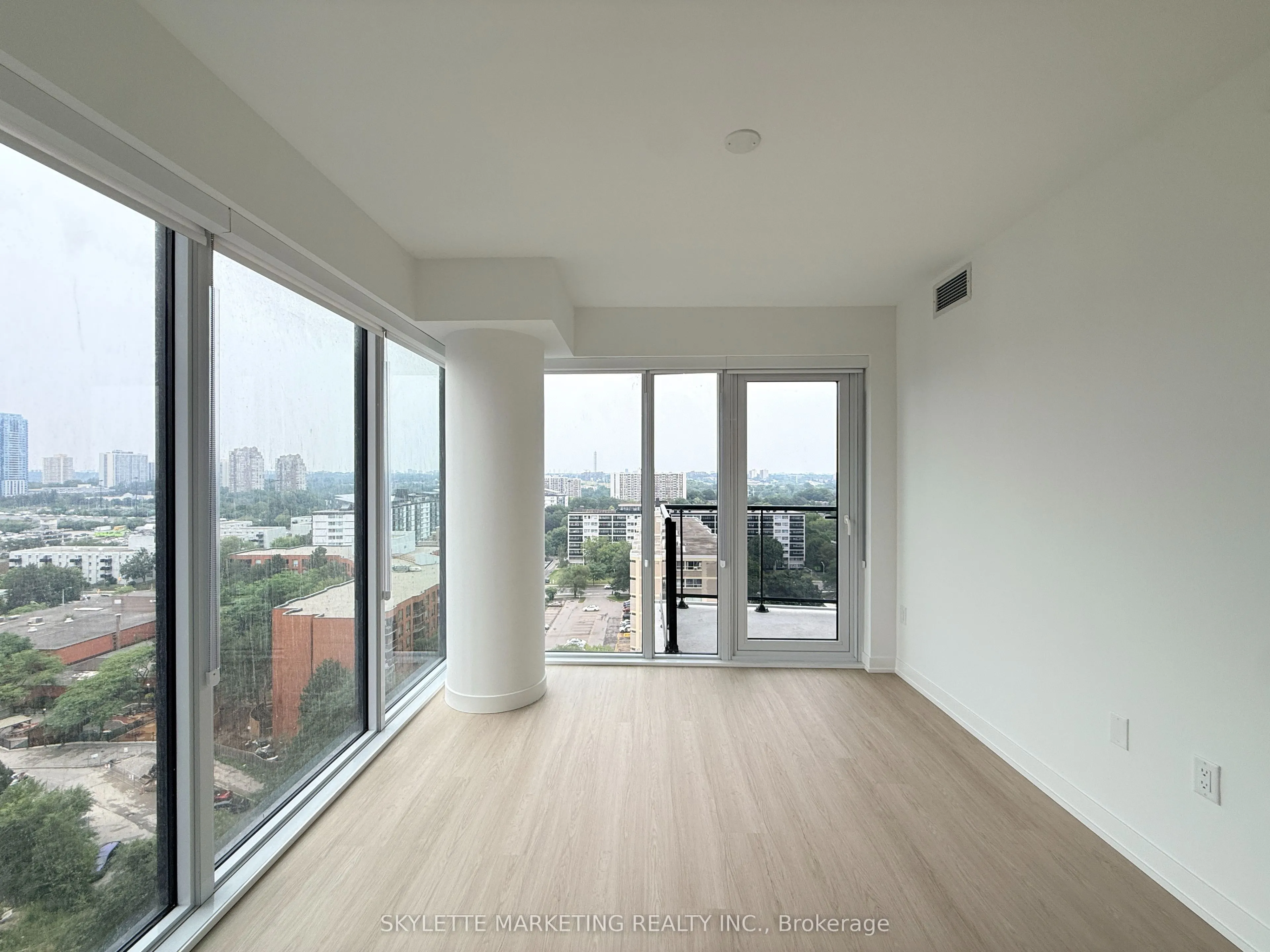 15 David Salomon Drive #1405