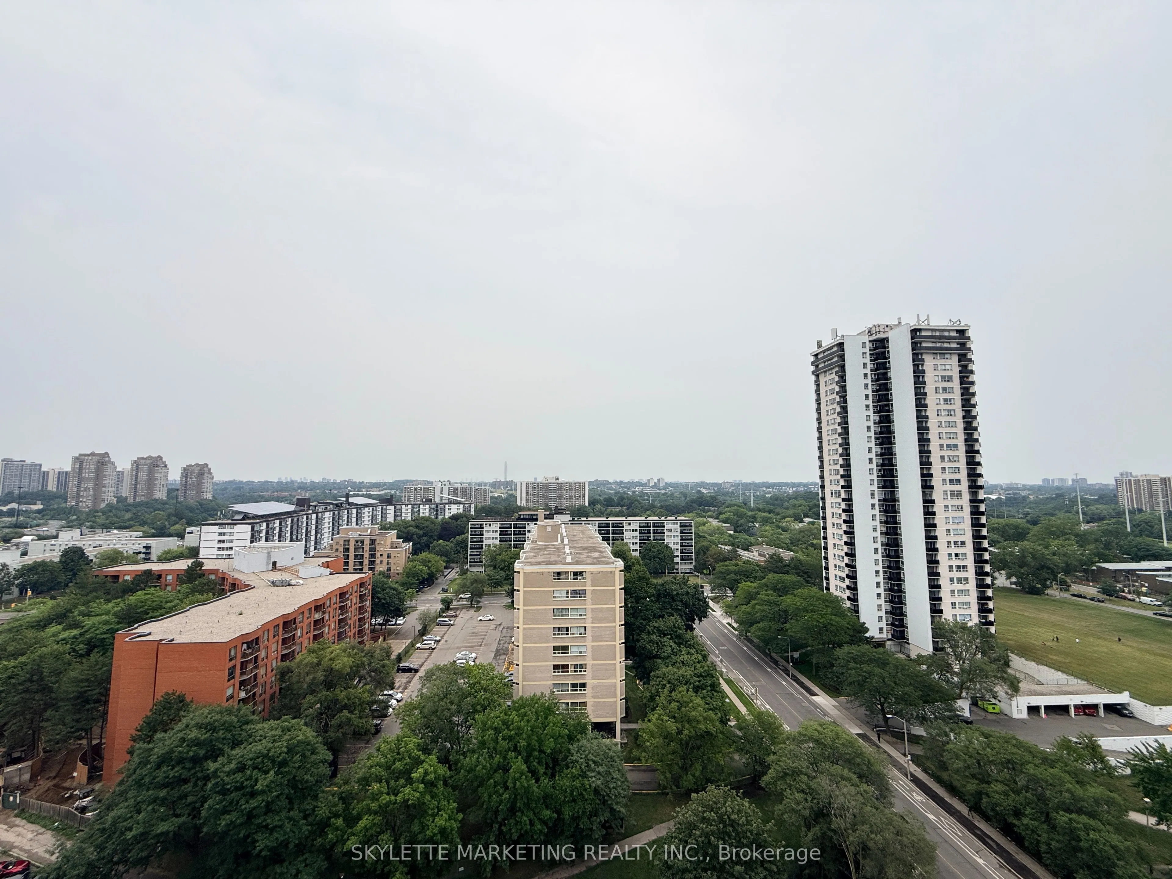 15 David Salomon Drive #1405