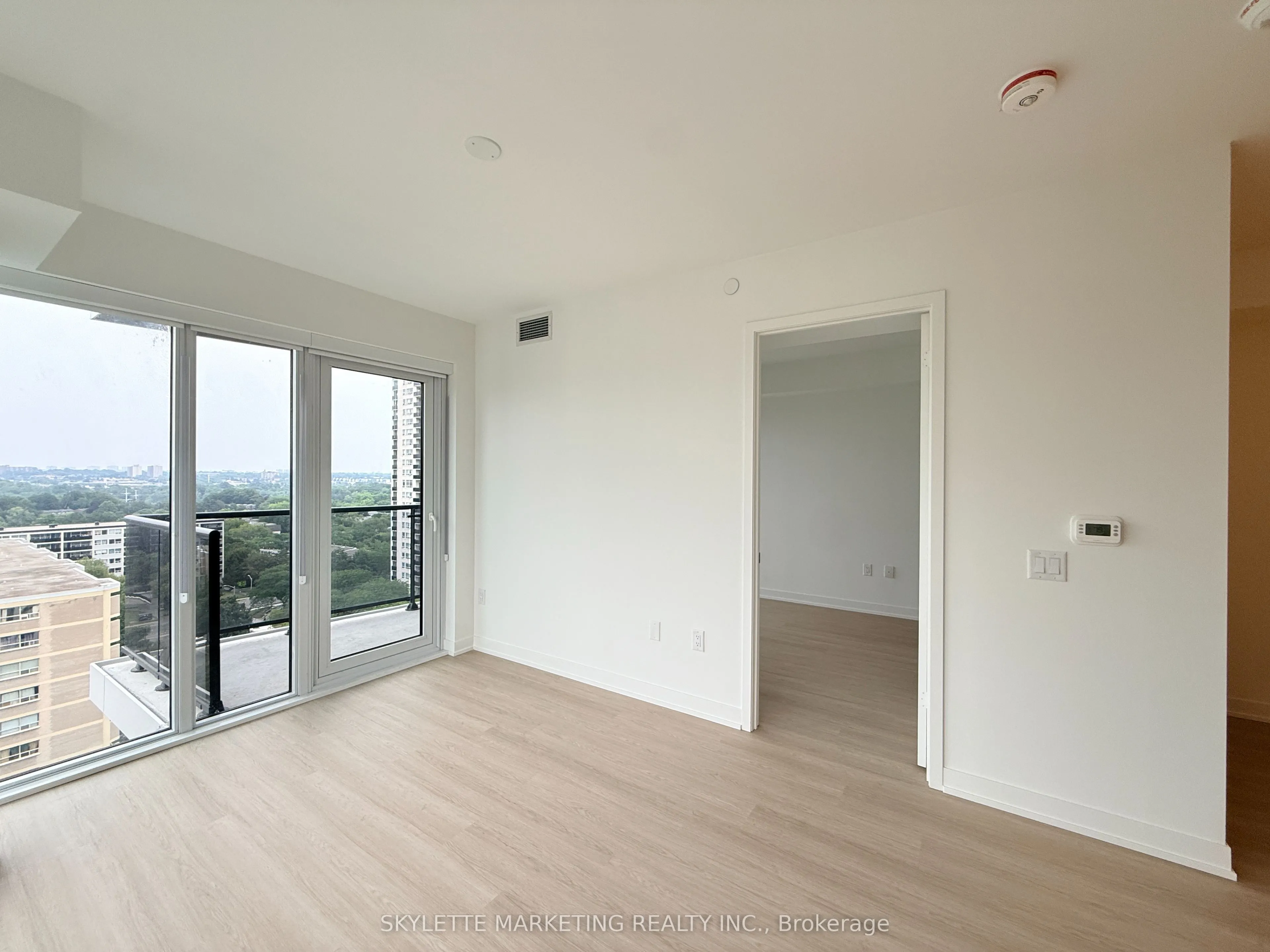 15 David Salomon Drive #1405