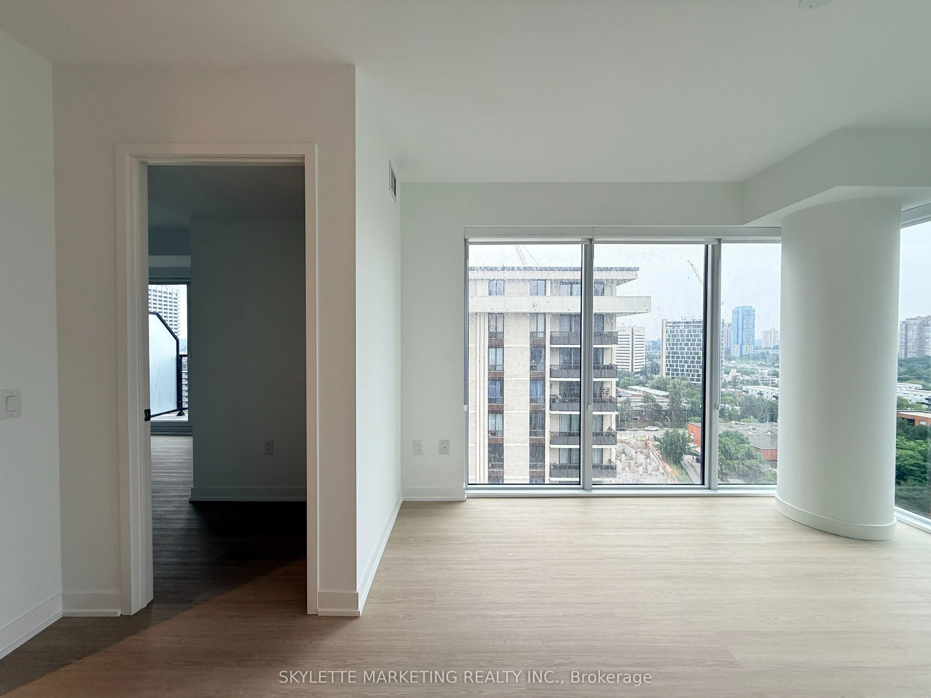 15 David Salomon Drive #1405