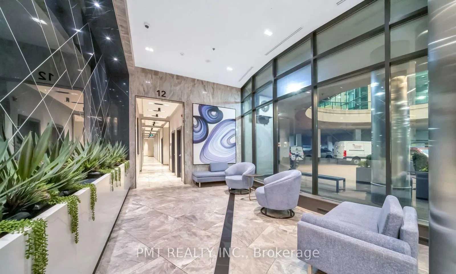12 Yonge Street #408