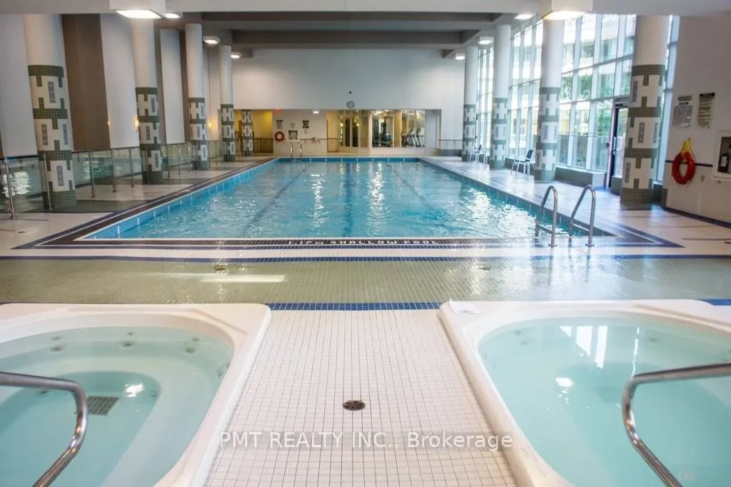 12 Yonge Street #408
