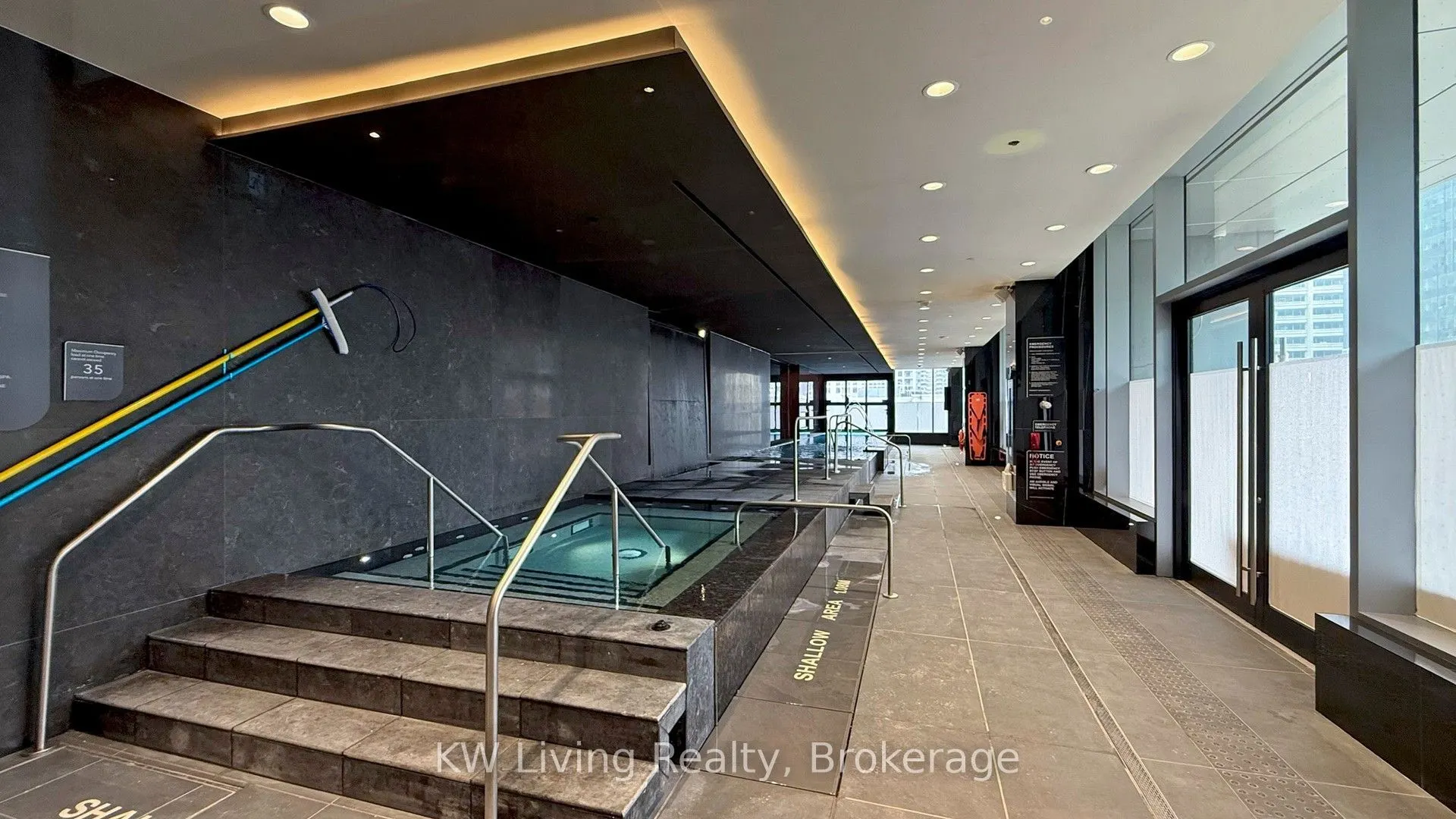 11 Yorkville Avenue #1309