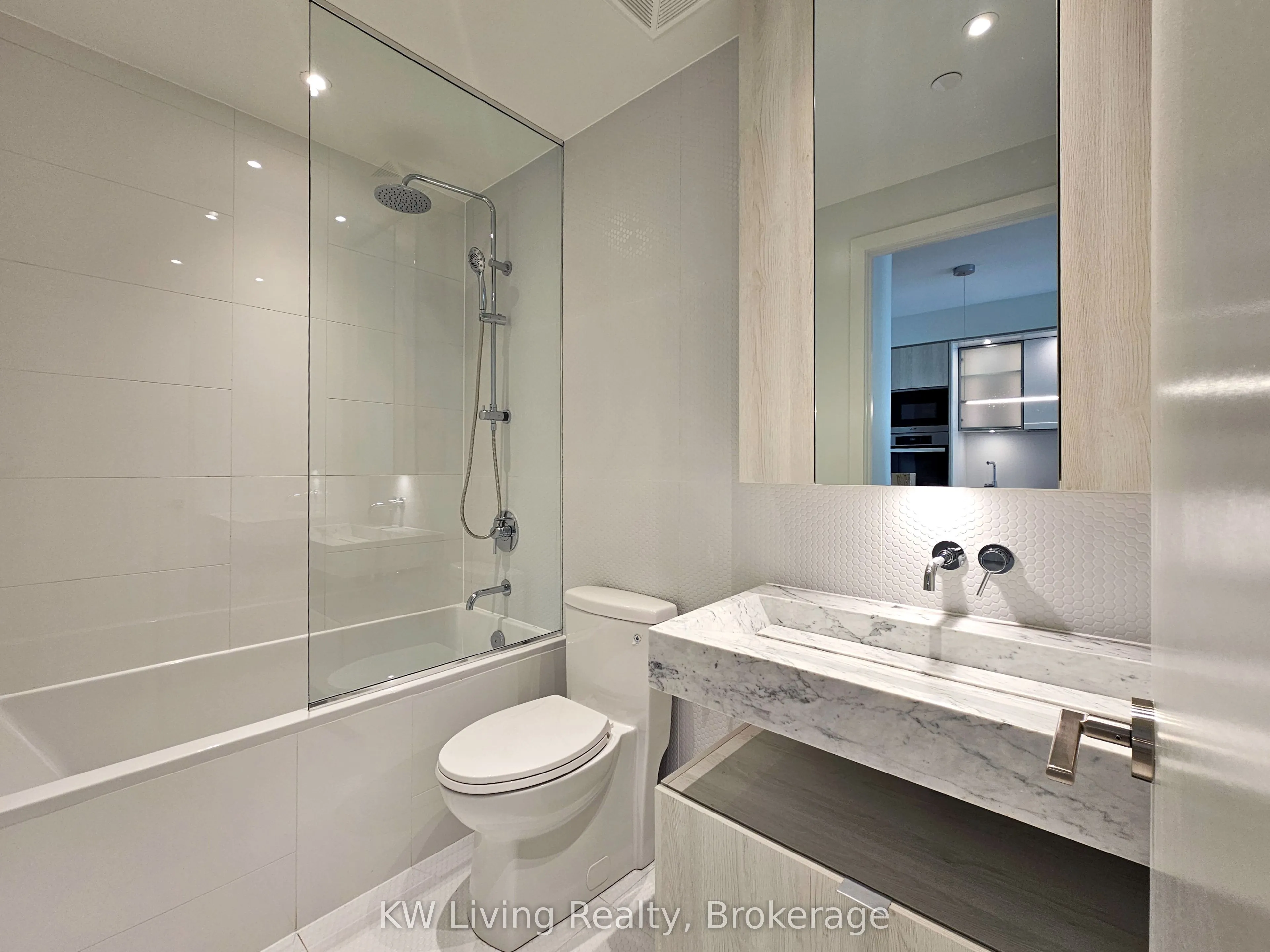 11 Yorkville Avenue #1309
