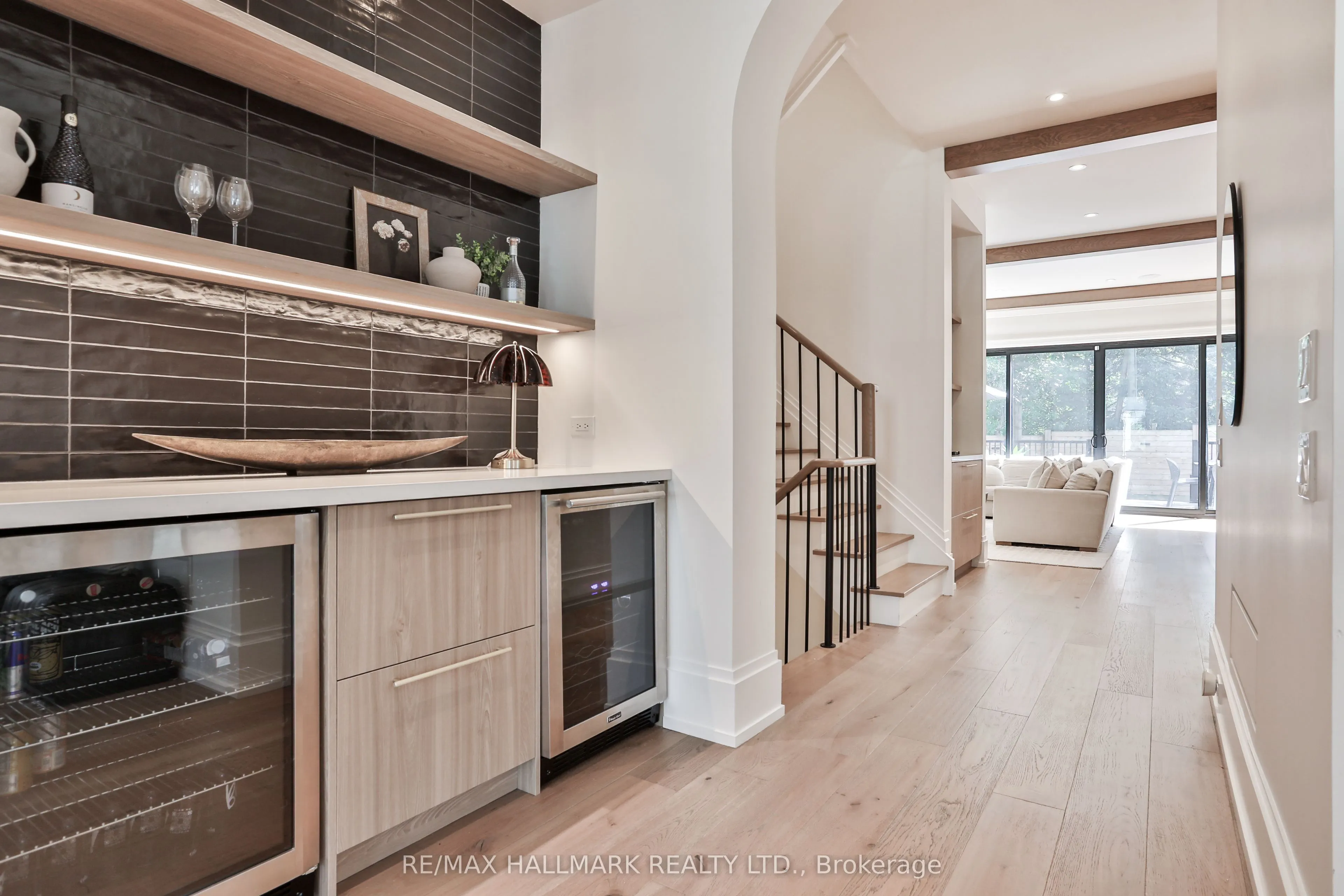215 Ava Road