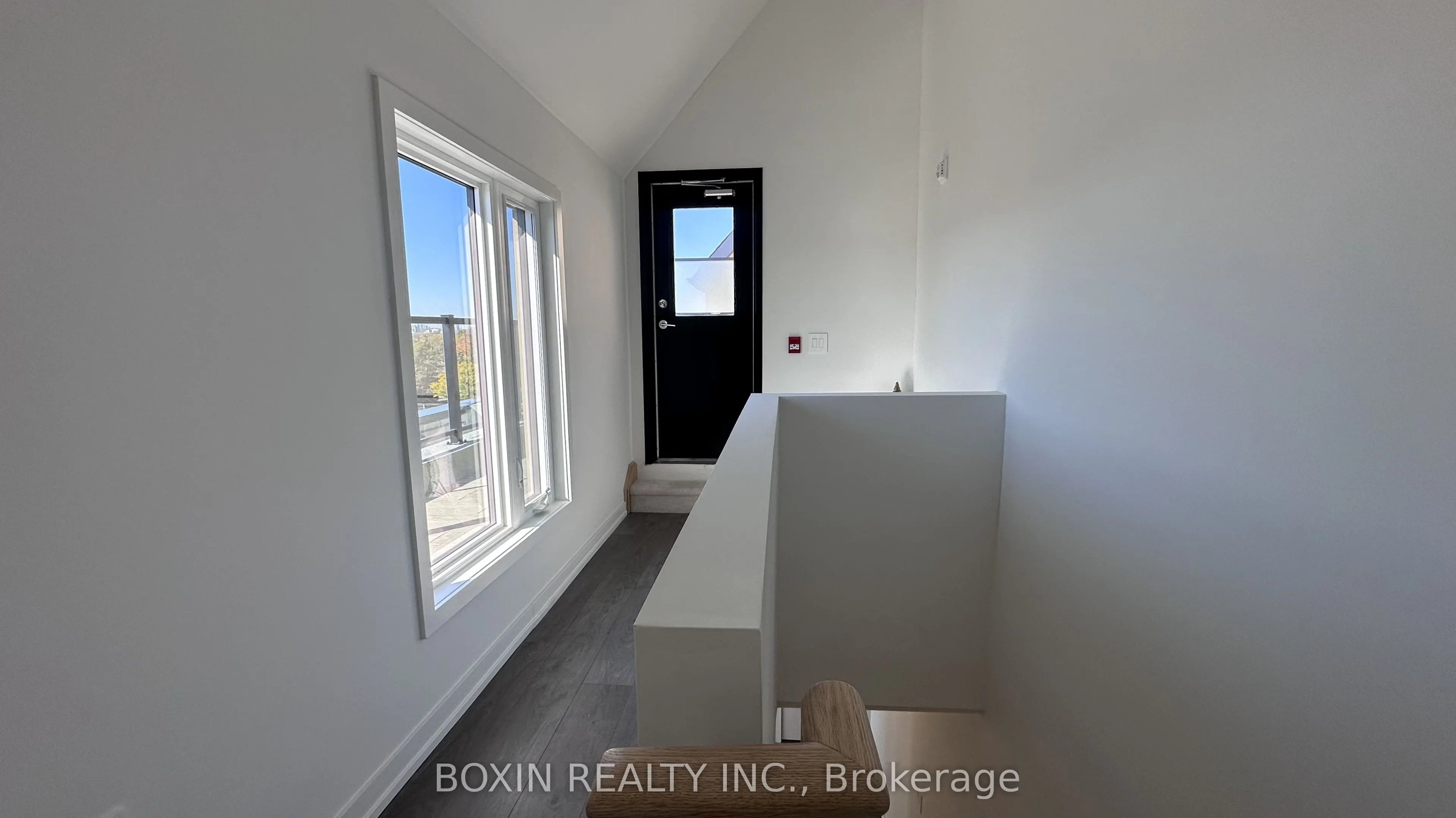 1660 Victoria Park Avenue #C222
