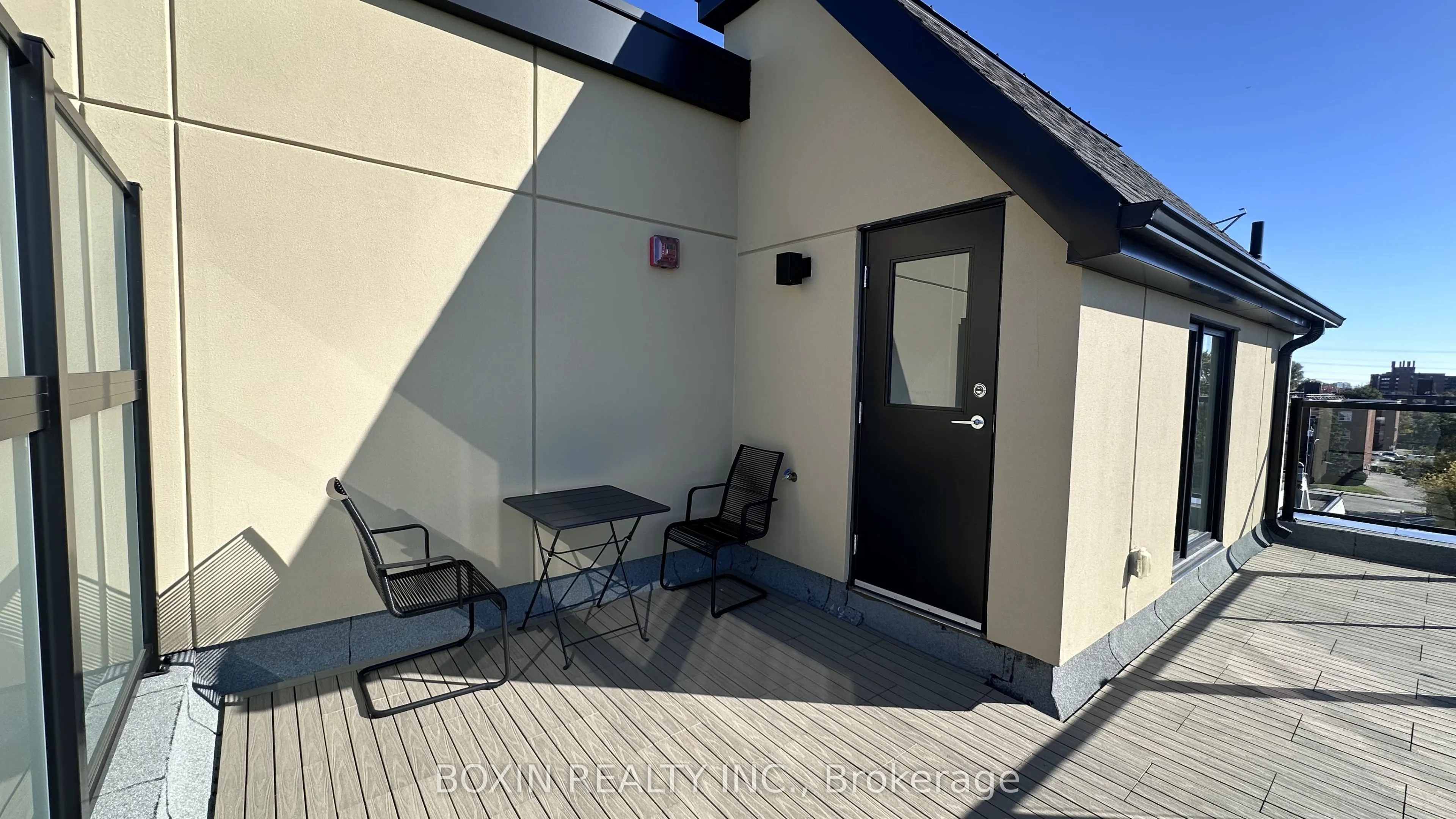 1660 Victoria Park Avenue #C222