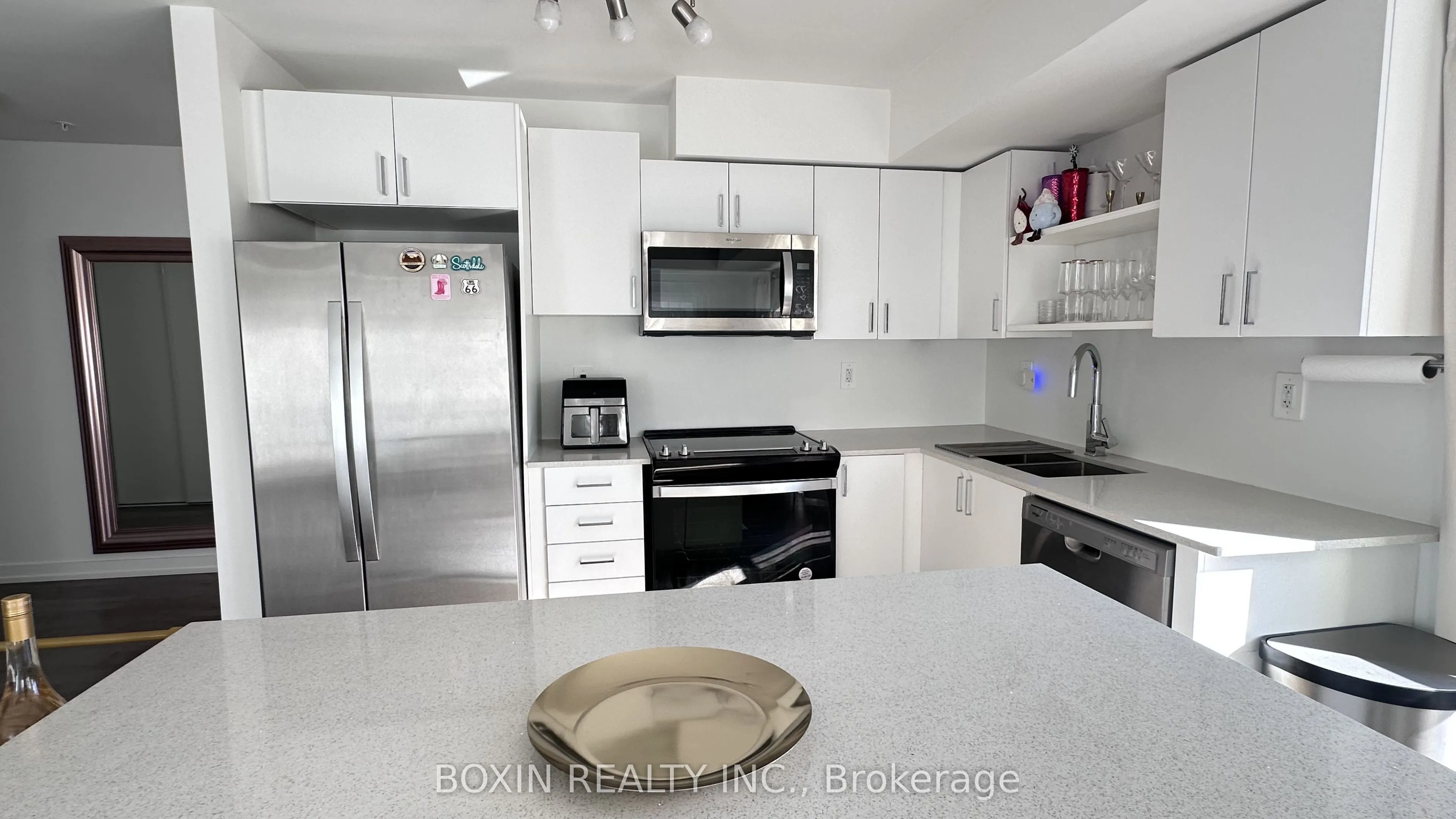 1660 Victoria Park Avenue #C222