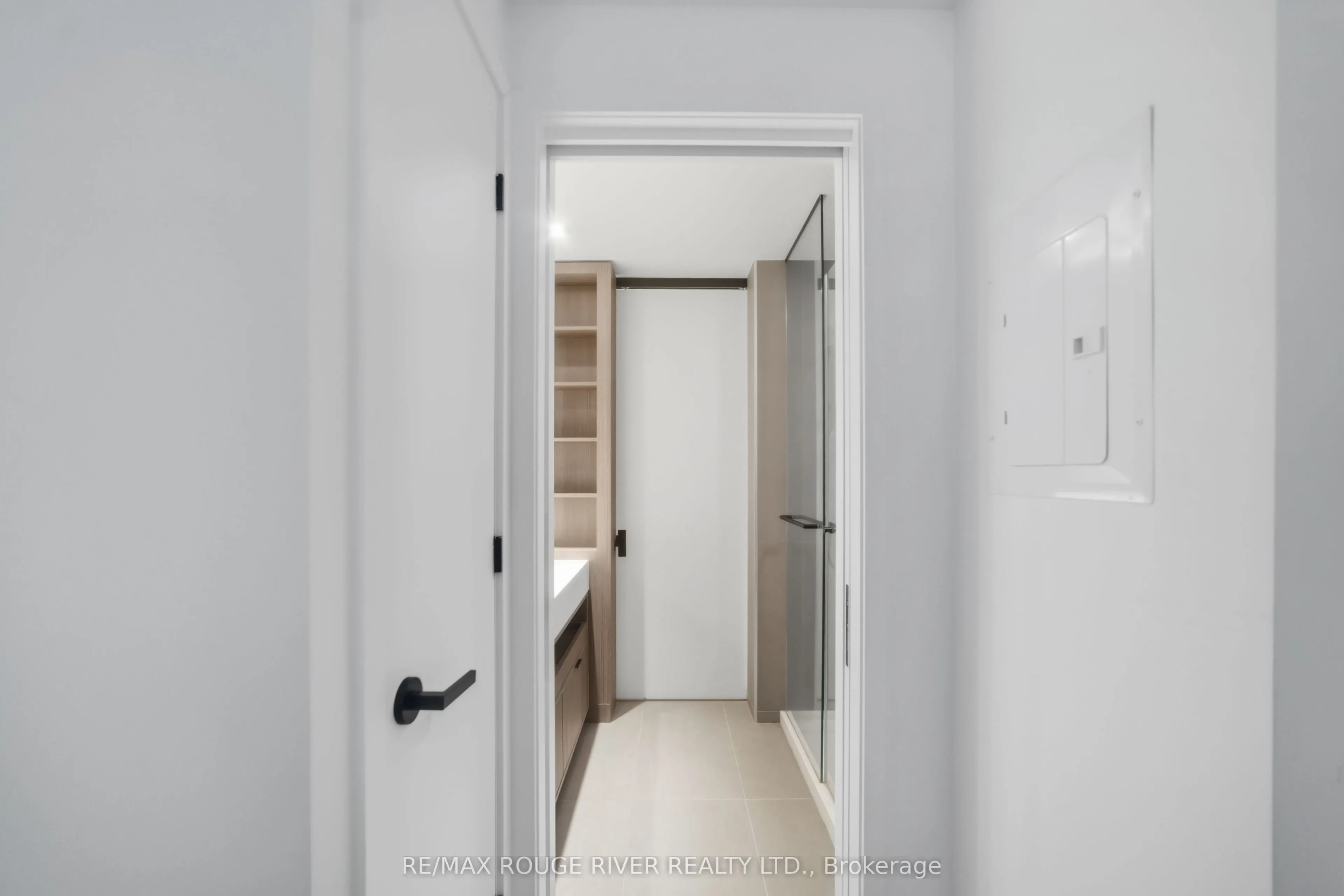 55 Charles Street E #3808