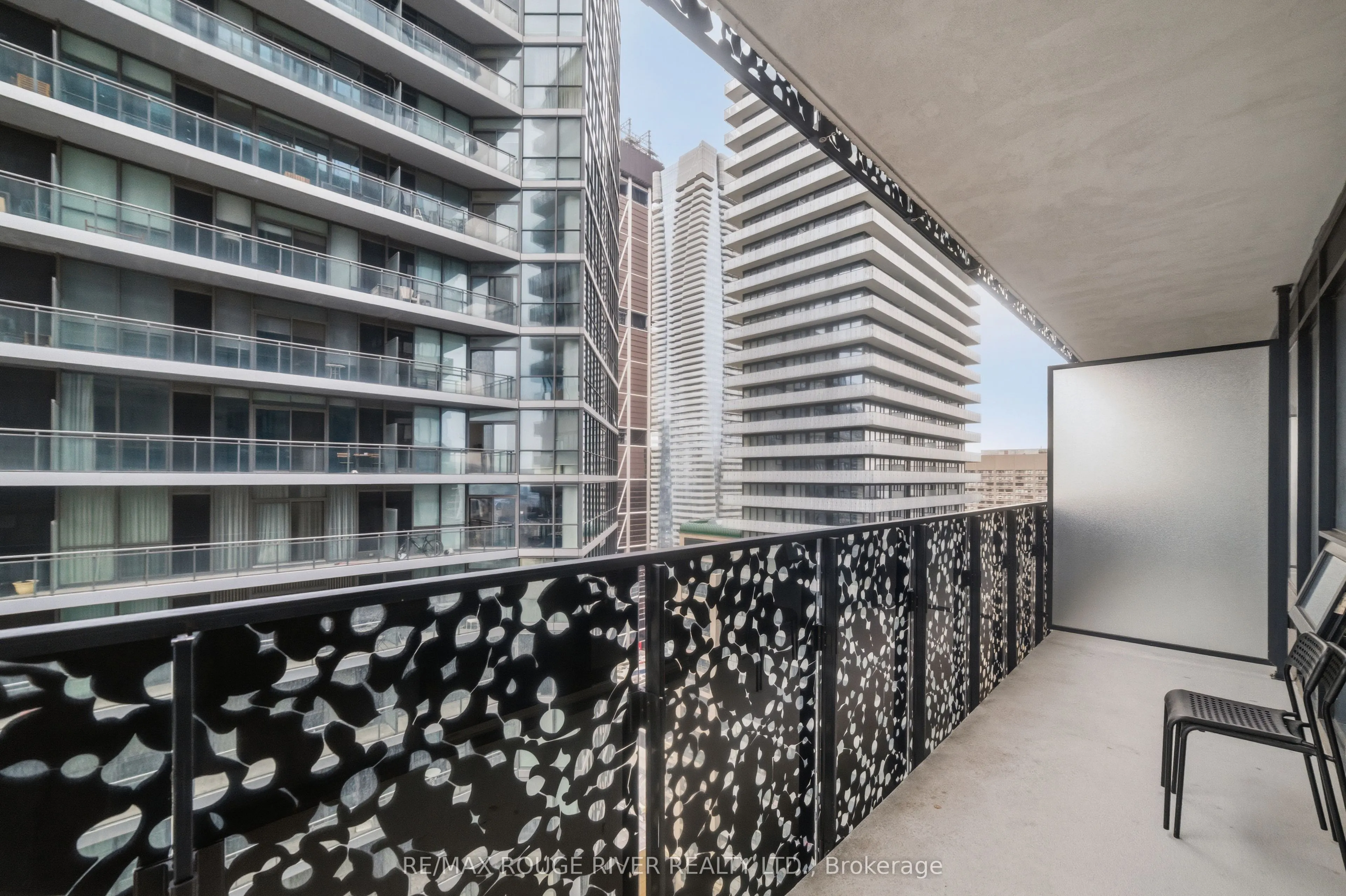 55 Charles Street E #3808