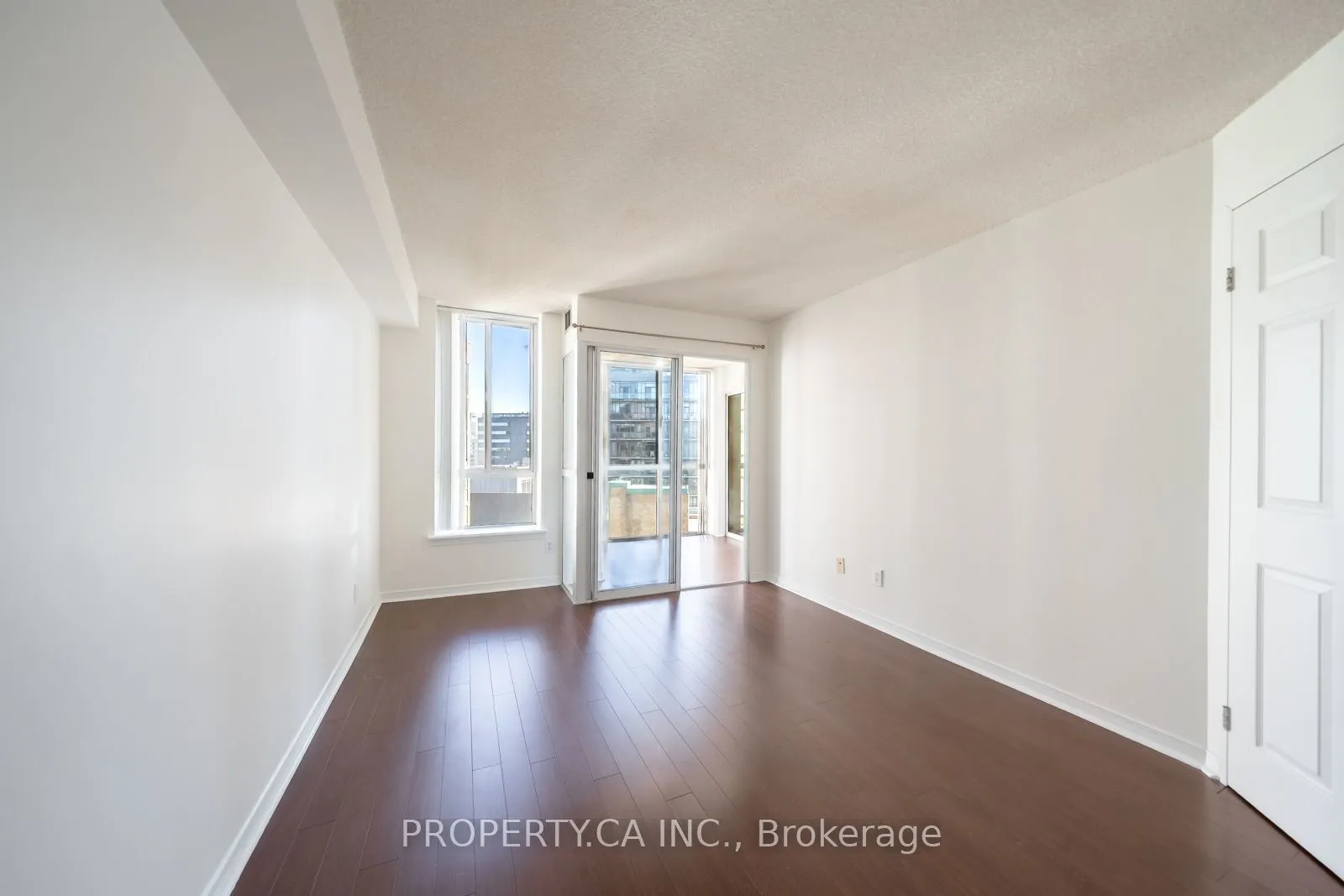 801 King Street W #1004